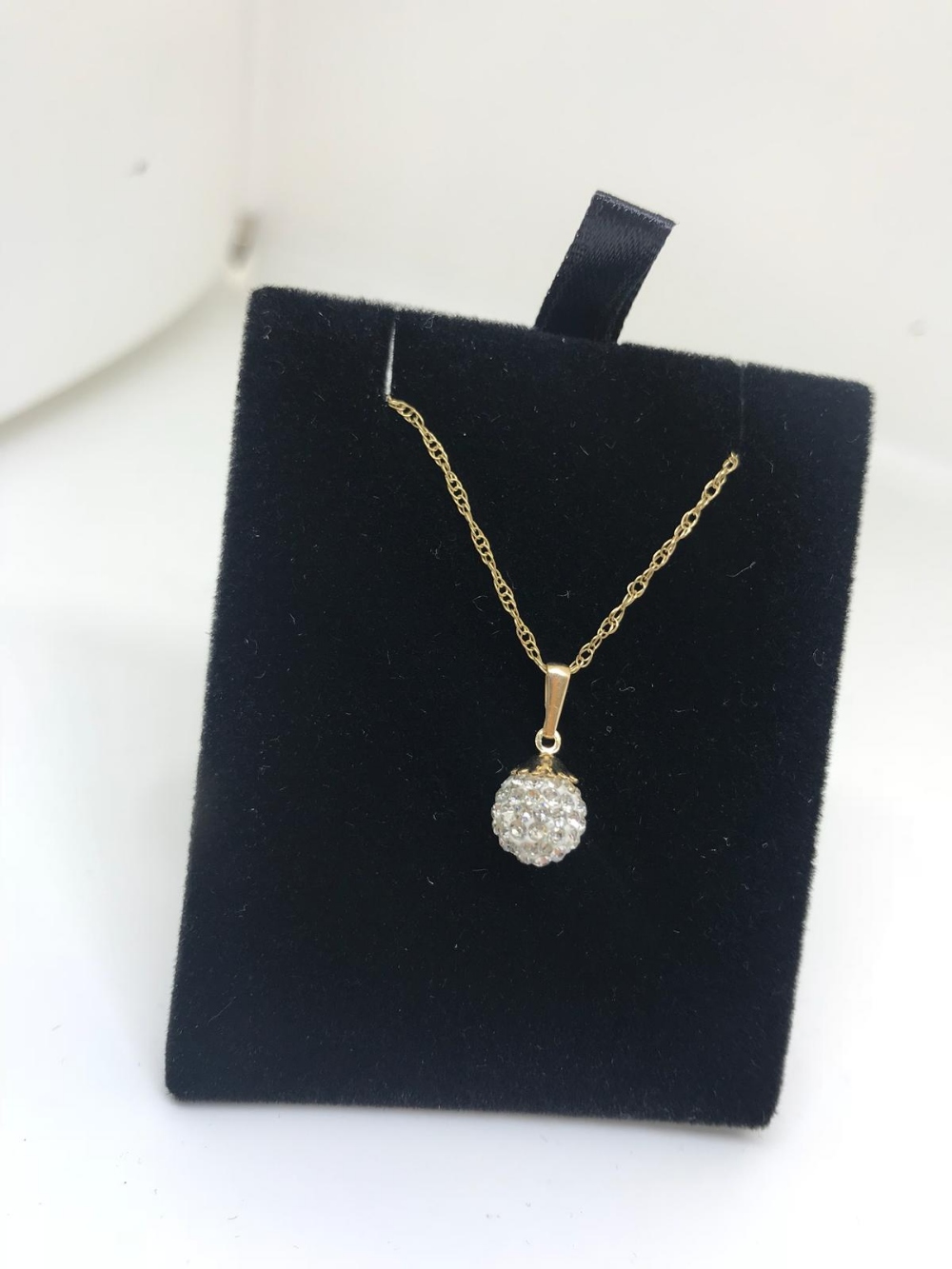 9ct yellow gold crystal pendant