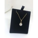 9ct yellow gold crystal pendant