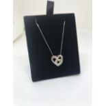 9ct white gold pendant