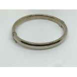 9ct white gold bangle