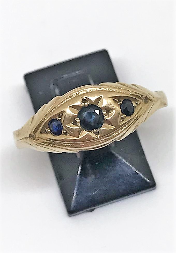 9ct gold / sapphire ring - Image 2 of 2