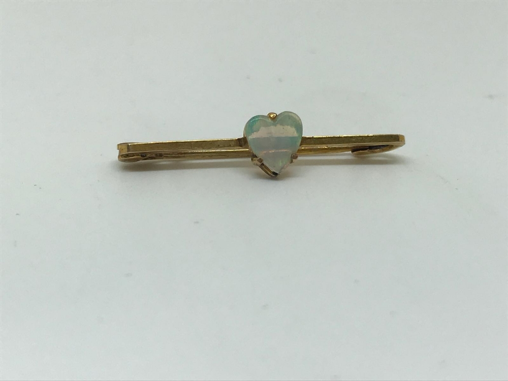 9ct gold opal brooch - Image 2 of 2