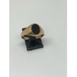 9ct gold signet ring