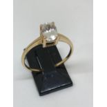 9ct gold CZ ring