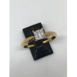 18ct gold and diamond ring