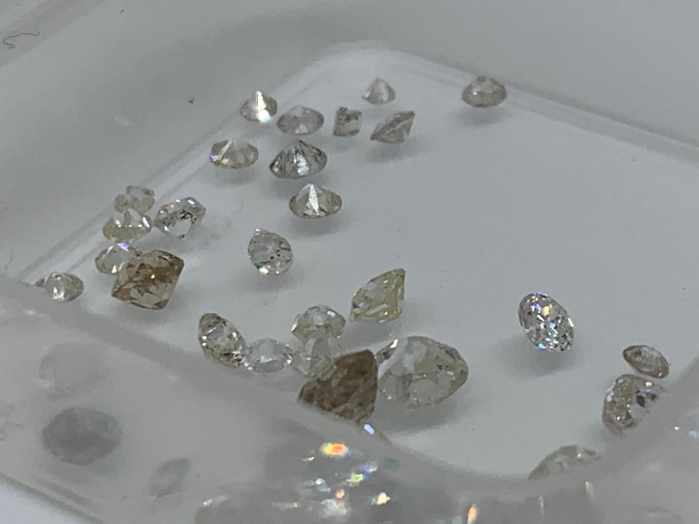 Assorted diamonds - Image 2 of 2