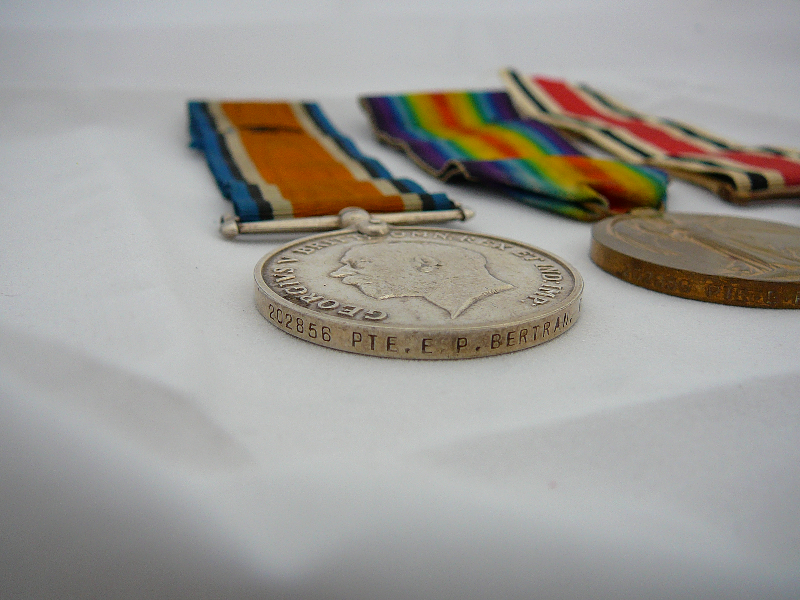 WW1 medal group and Christmas ration tin - Image 19 of 27