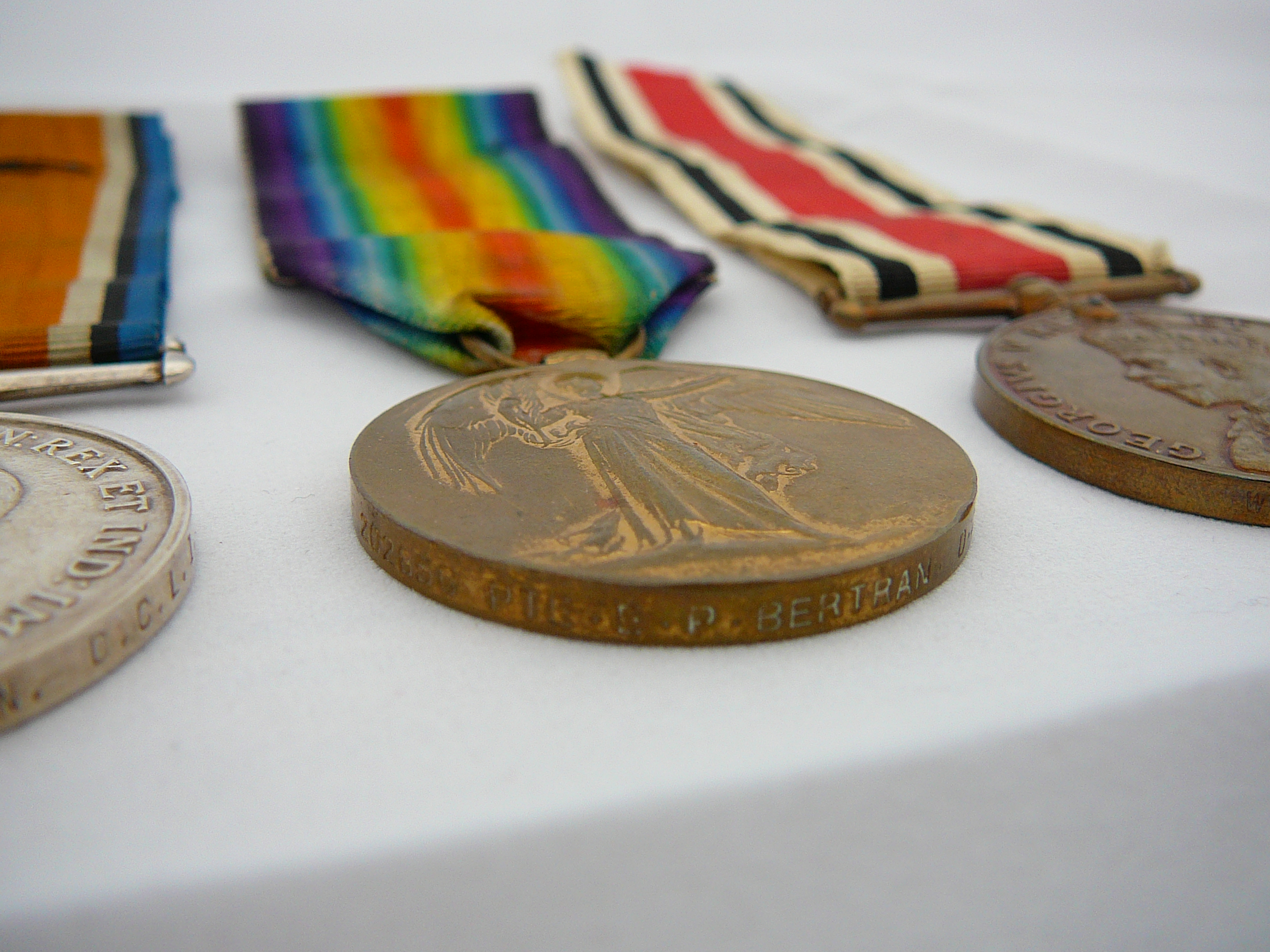 WW1 medal group and Christmas ration tin - Image 18 of 27