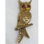 9ct gold owl brooch