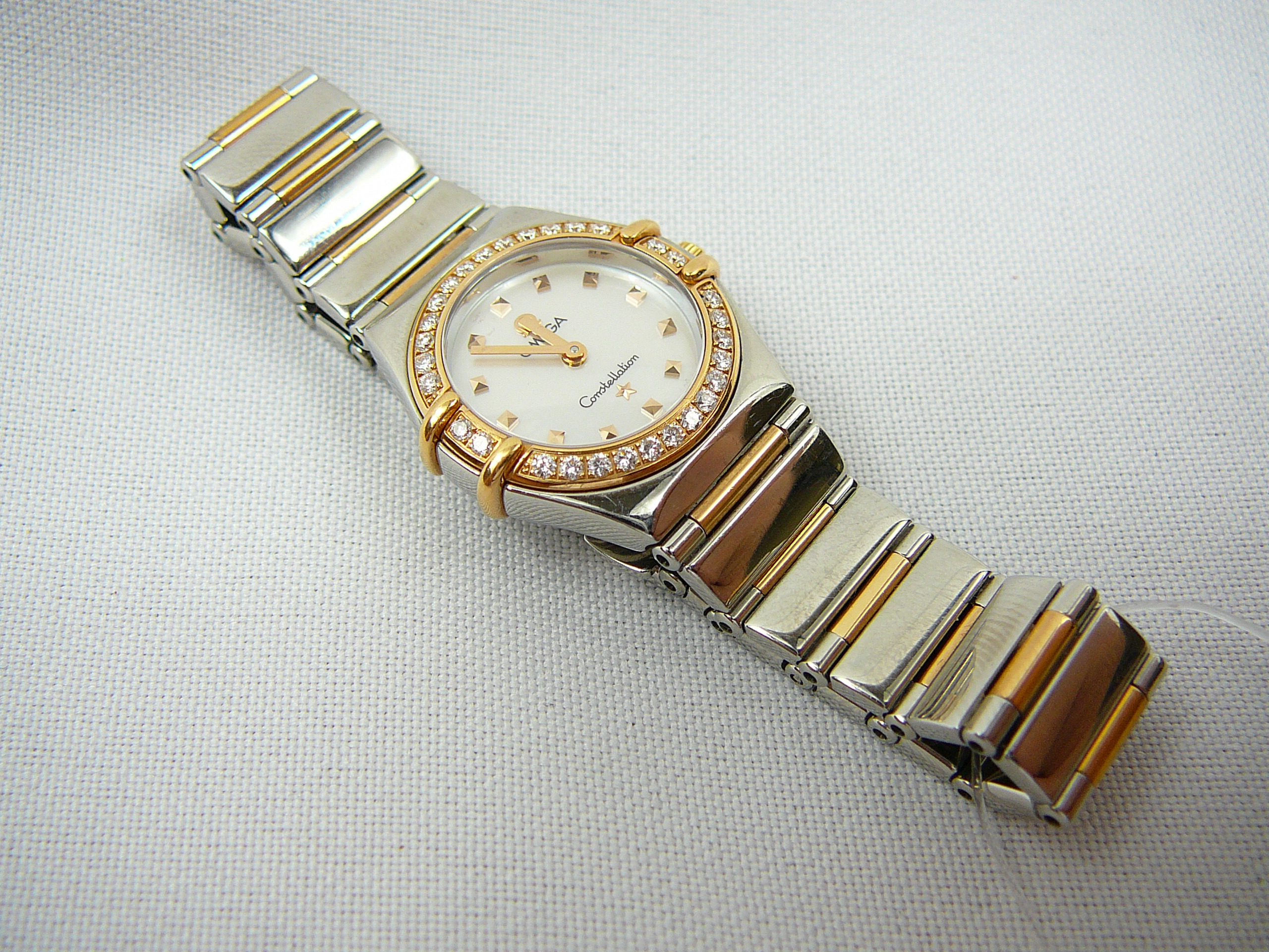 Ladies Omega wrist watch - Image 2 of 3