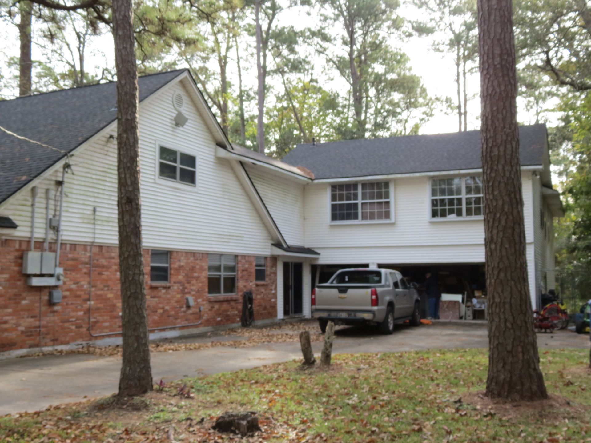 Custom Home in Dickinson, TX - Image 38 of 40