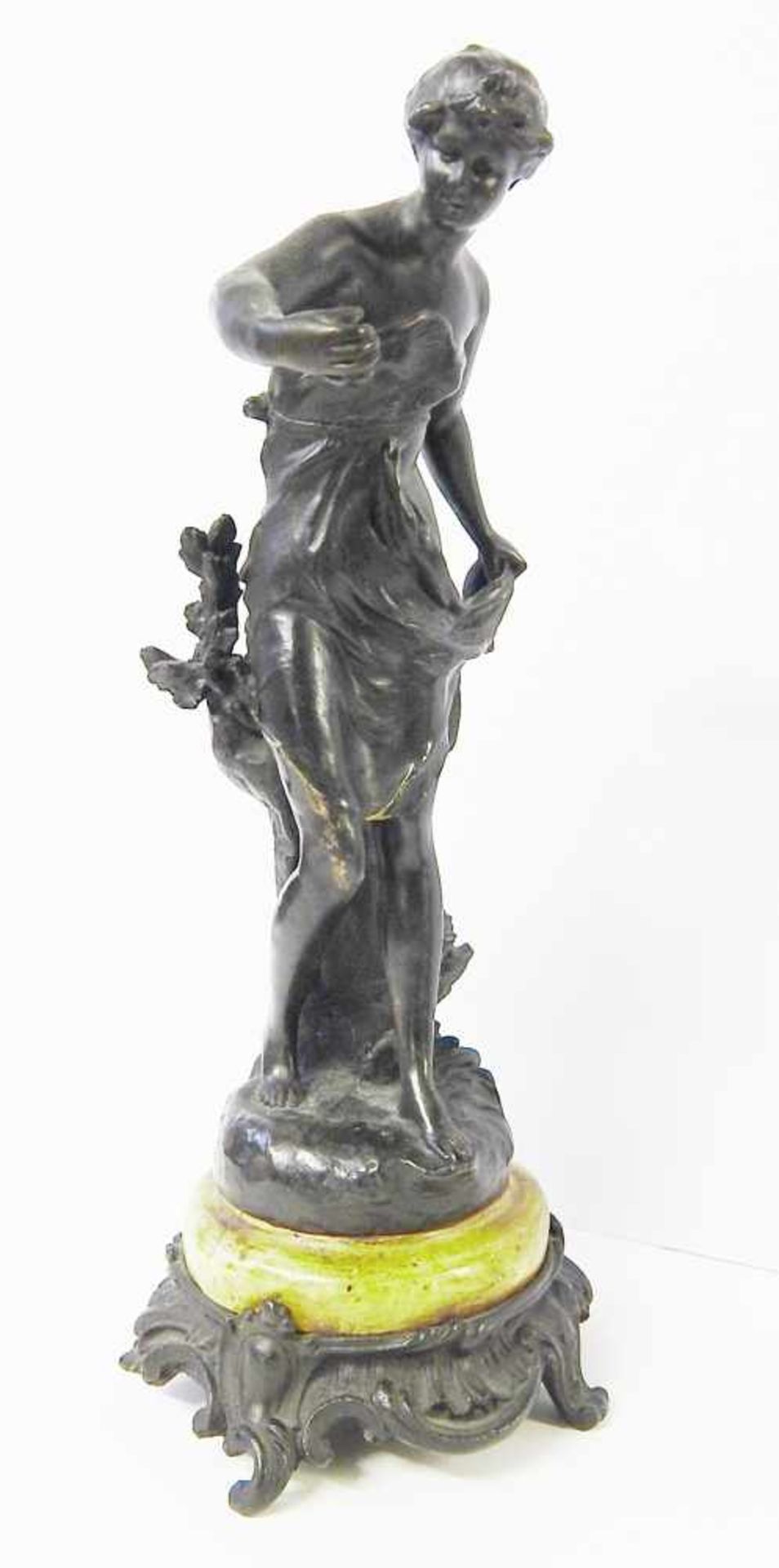 Skulptur "Stehende", Bronze auf Marmorsockel montiert, Gesamthöhe ca.34cm, 1.Hälfte 20.Jahrhundert