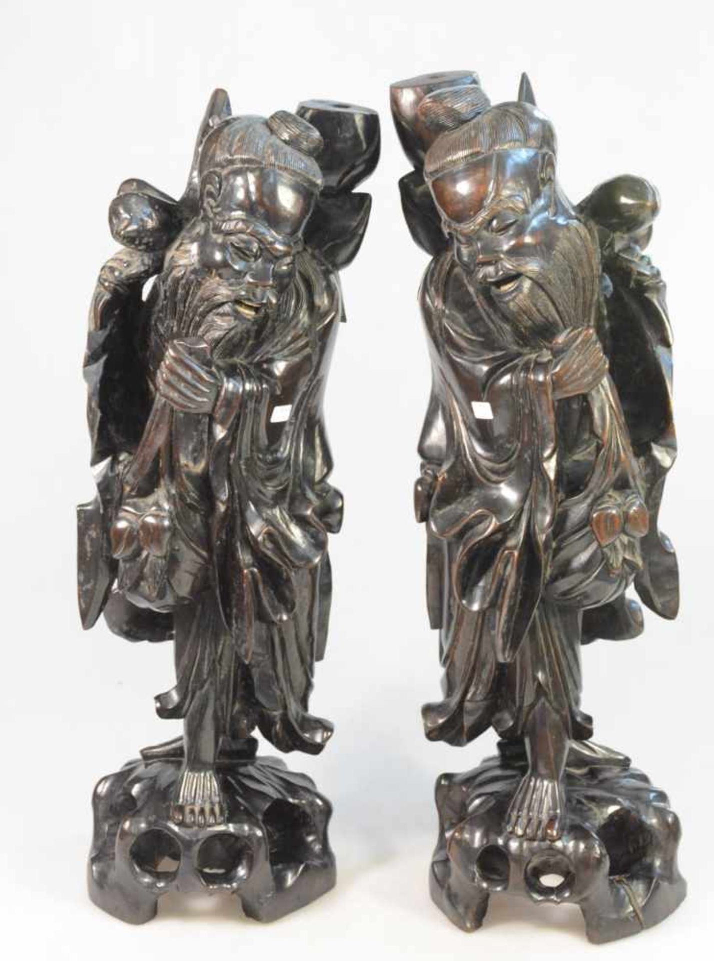 Paar Figuren, chinesische Holzschnitzarbeit, Höhe ca.60cm, 19./20.Jahrhundert, zusammen