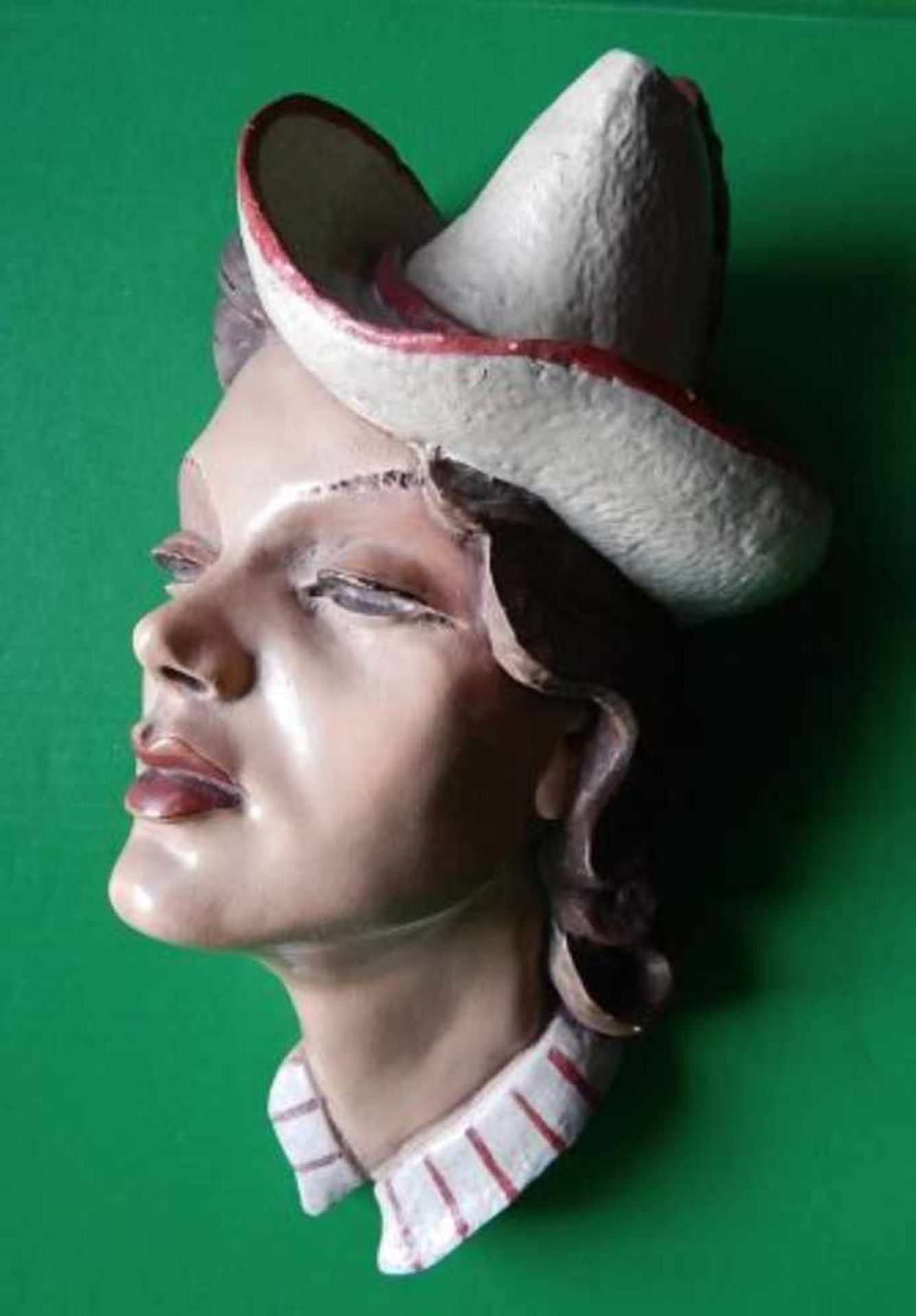 Halbrelief "Cowgirl", figürlicher Stuck, 1950er/60er Jahre, signiert B.Collins, Höhe ca.30cm