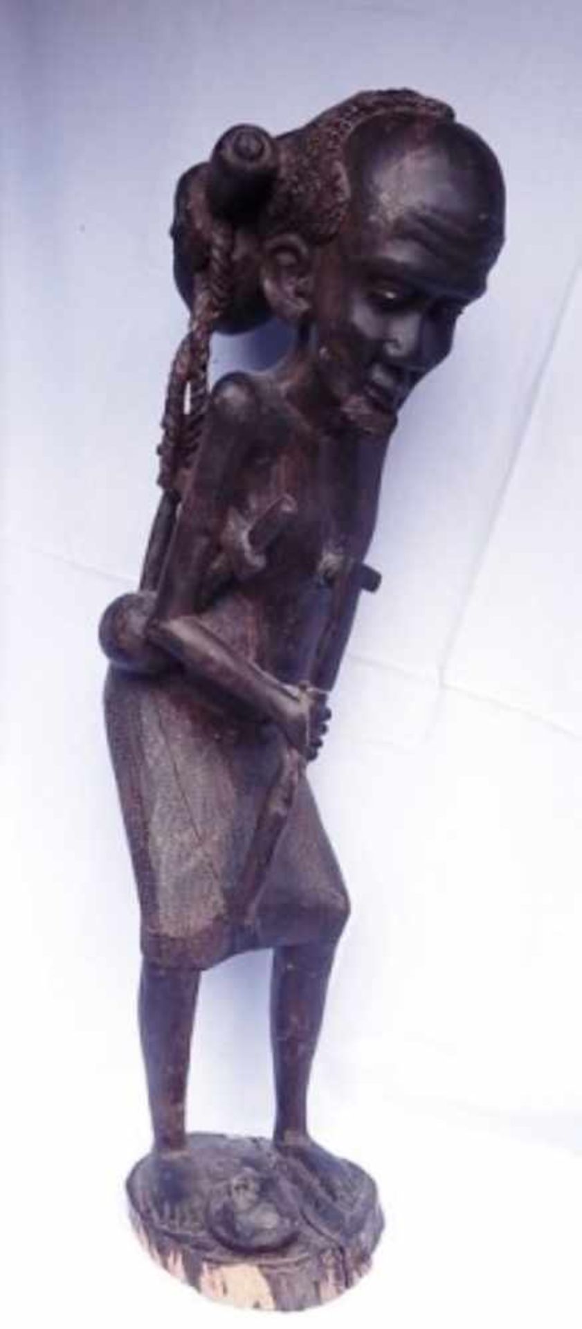 Skulptur "Medizinmann", ostafrikanische Holzschnitzarbeit der Makonde, um 1970, Höhe ca.85cm