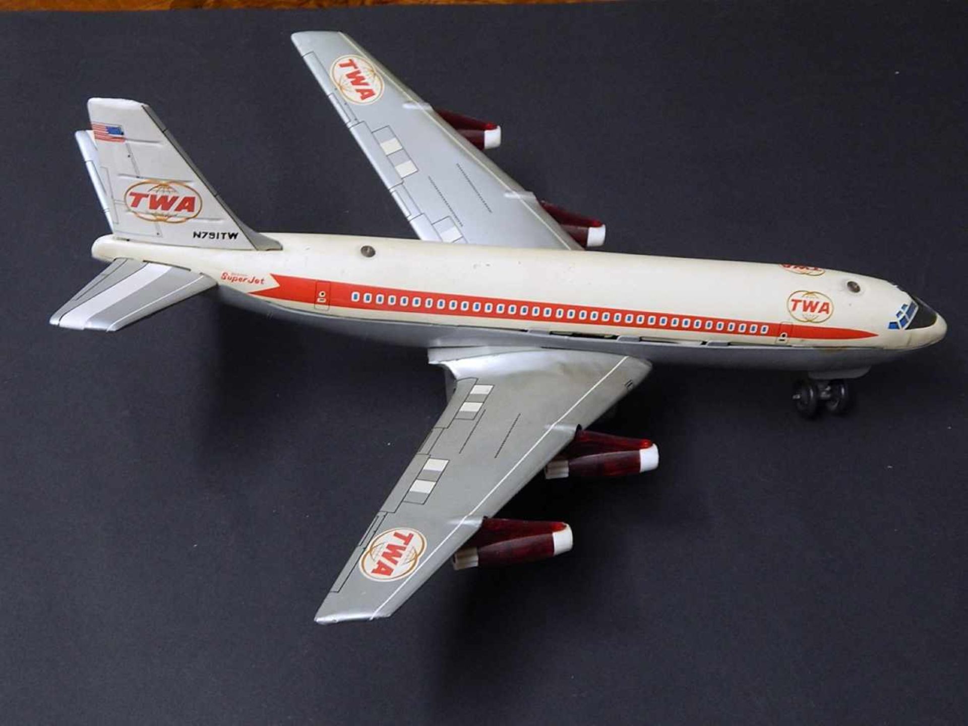 Boing Super Jet "TWA", Marx Toys, Made in Japan, mit Batterieantrieb, etwas verbeult