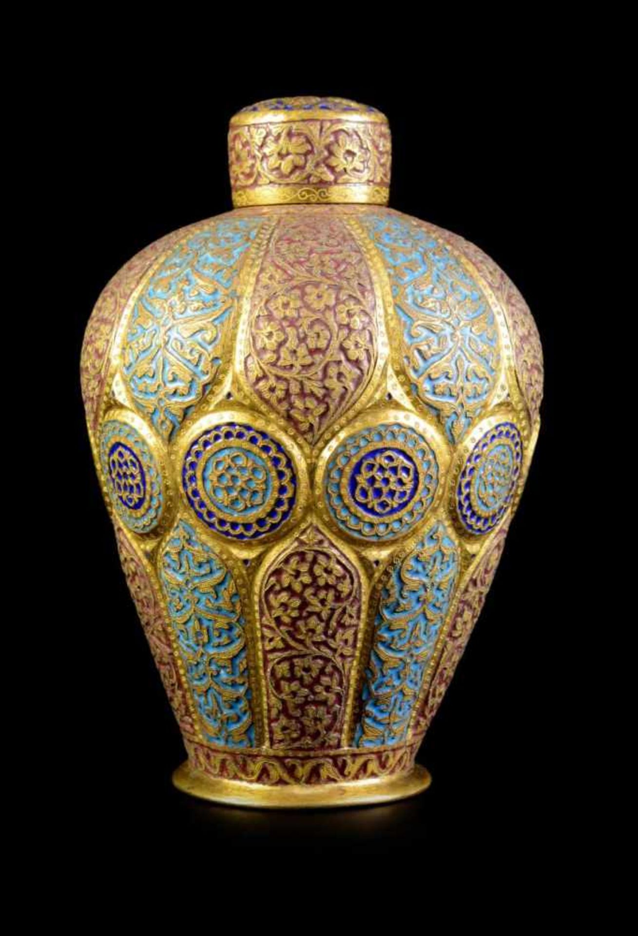 Container with Enamels