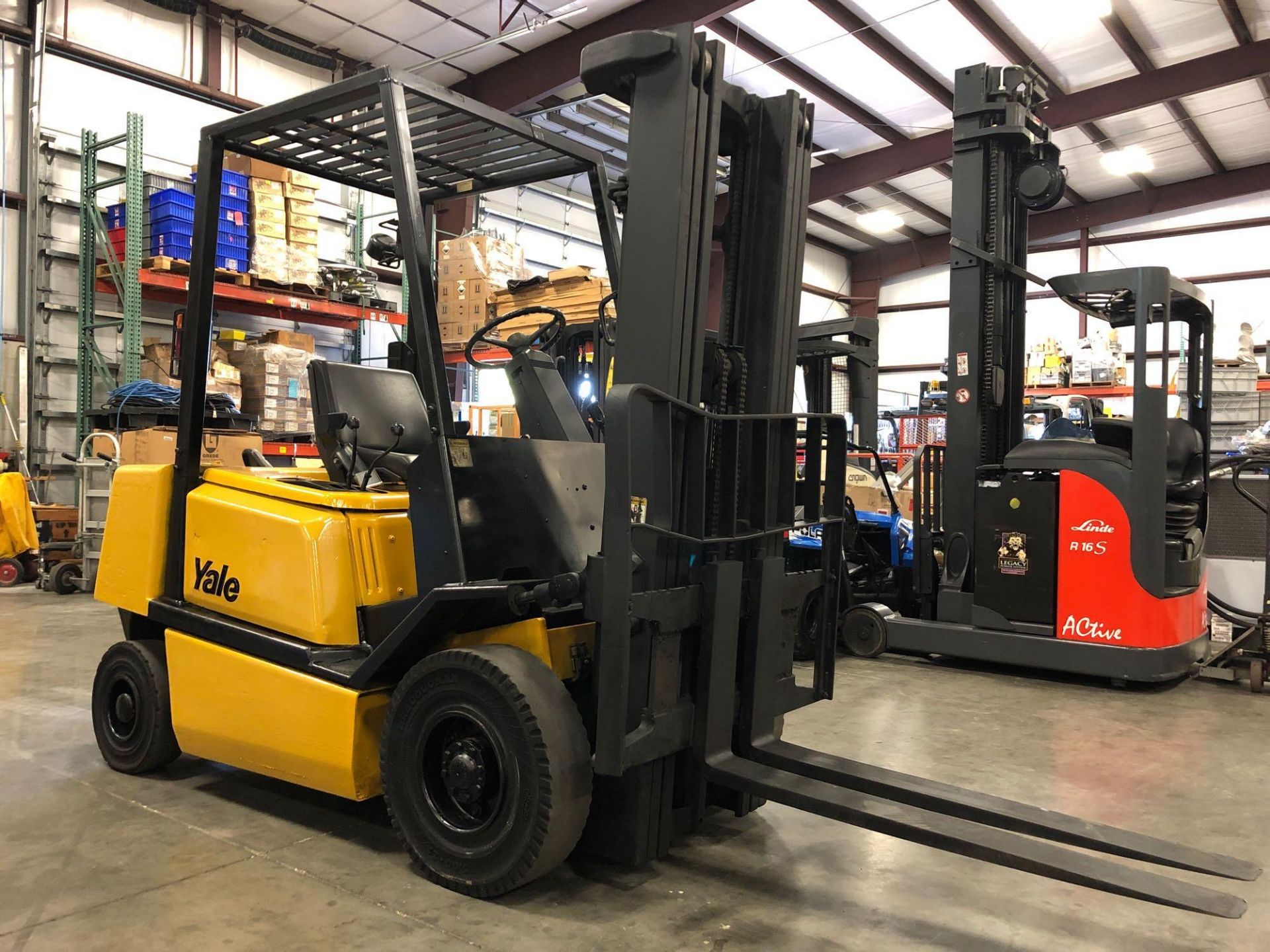 YALE DIESEL FORKLIFT MODEL GPD050, 5,000 LB CAPACITY - Image 3 of 7