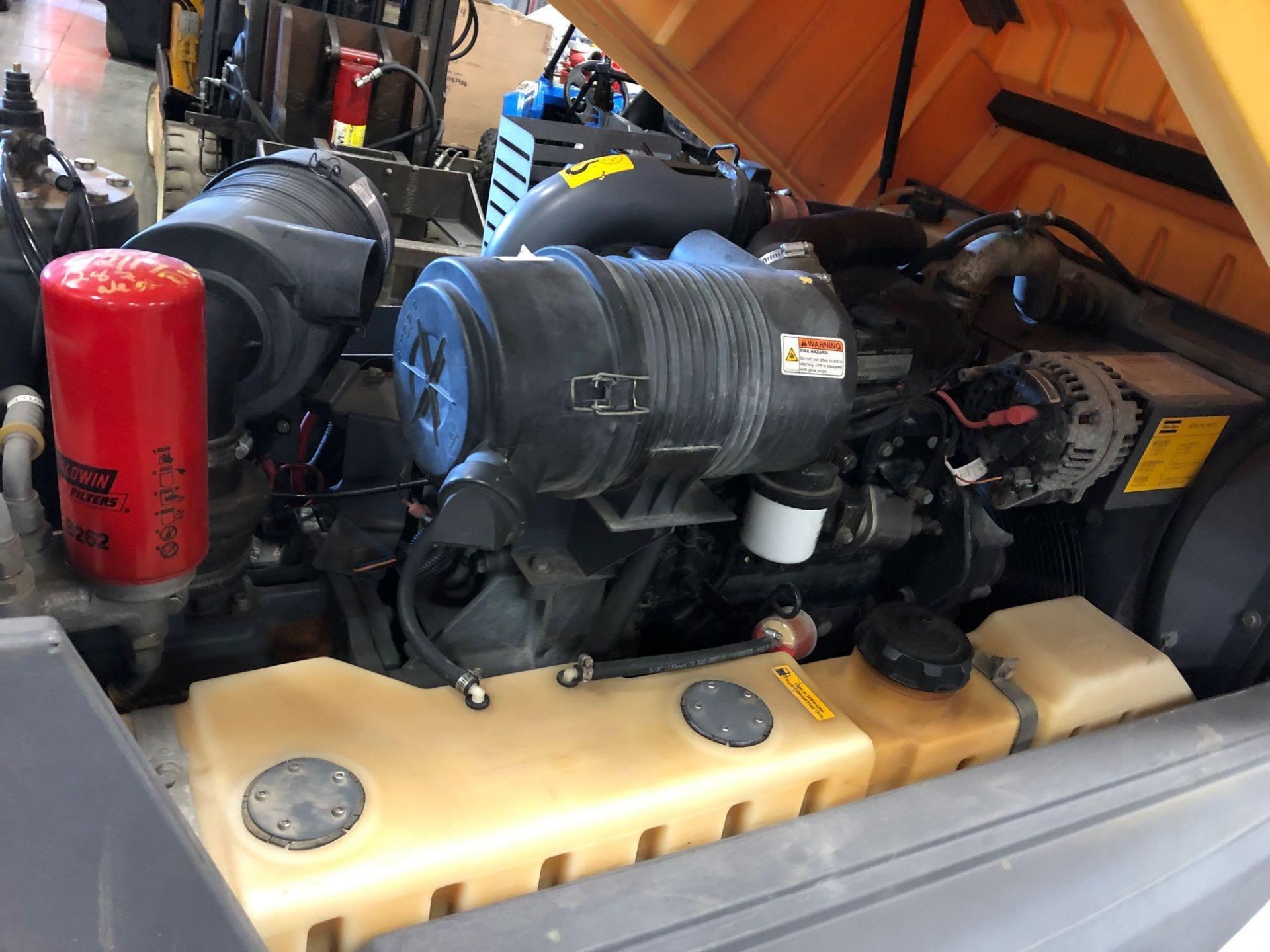 2013 ATLAS COPCO TRAILER MOUNTED AIR COMPRESSOR - Image 6 of 7