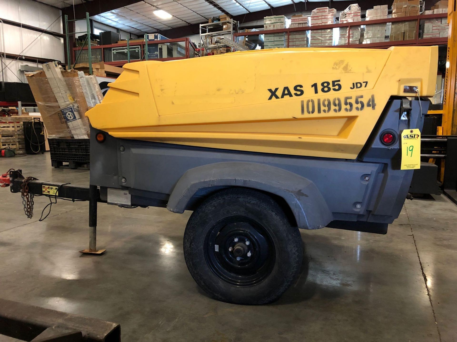 2013 ATLAS COPCO TRAILER MOUNTED AIR COMPRESSOR