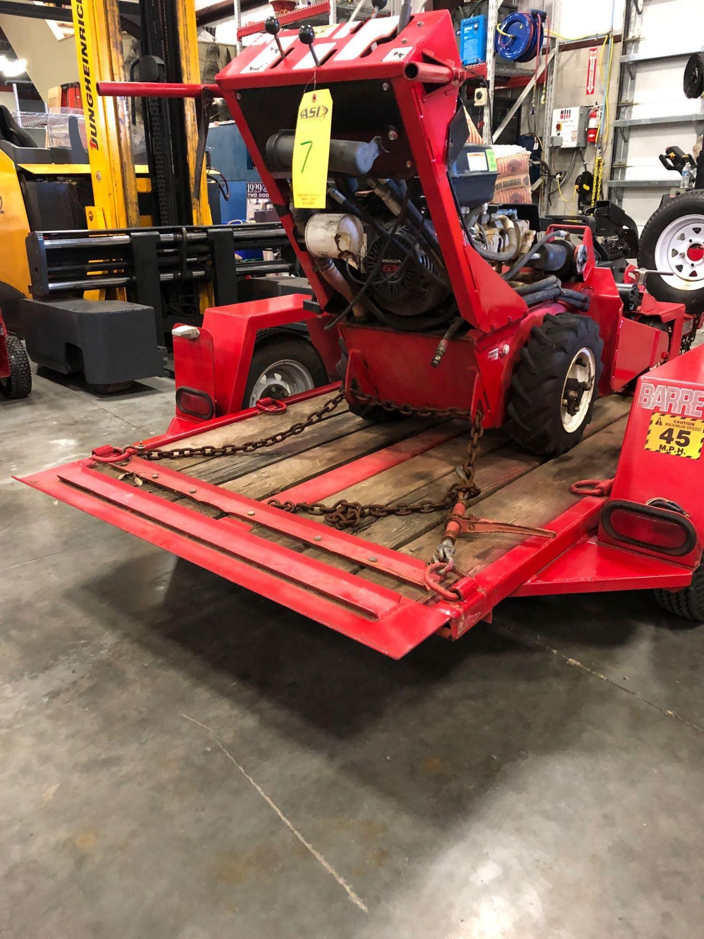 BARRETO TRENCHER WITH TRAILER - Image 6 of 7