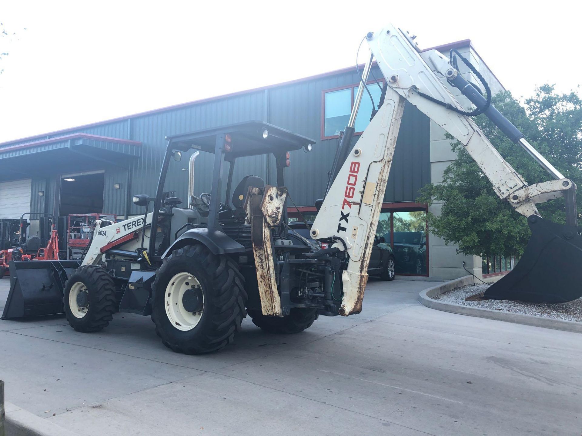 TEREX 760B TRACTOR/LOADER, 4X4, EXTENDAHOE, PERKINS DIESEL - Image 3 of 9