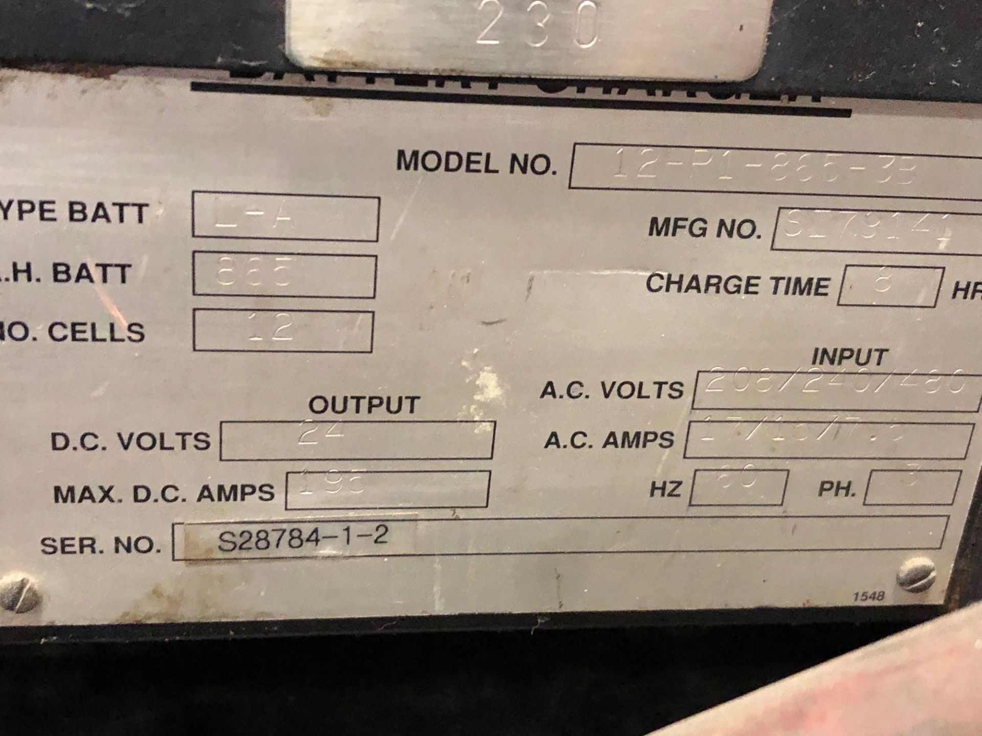 PLUS ONE 24V BATTERY CHARGER - Image 2 of 2