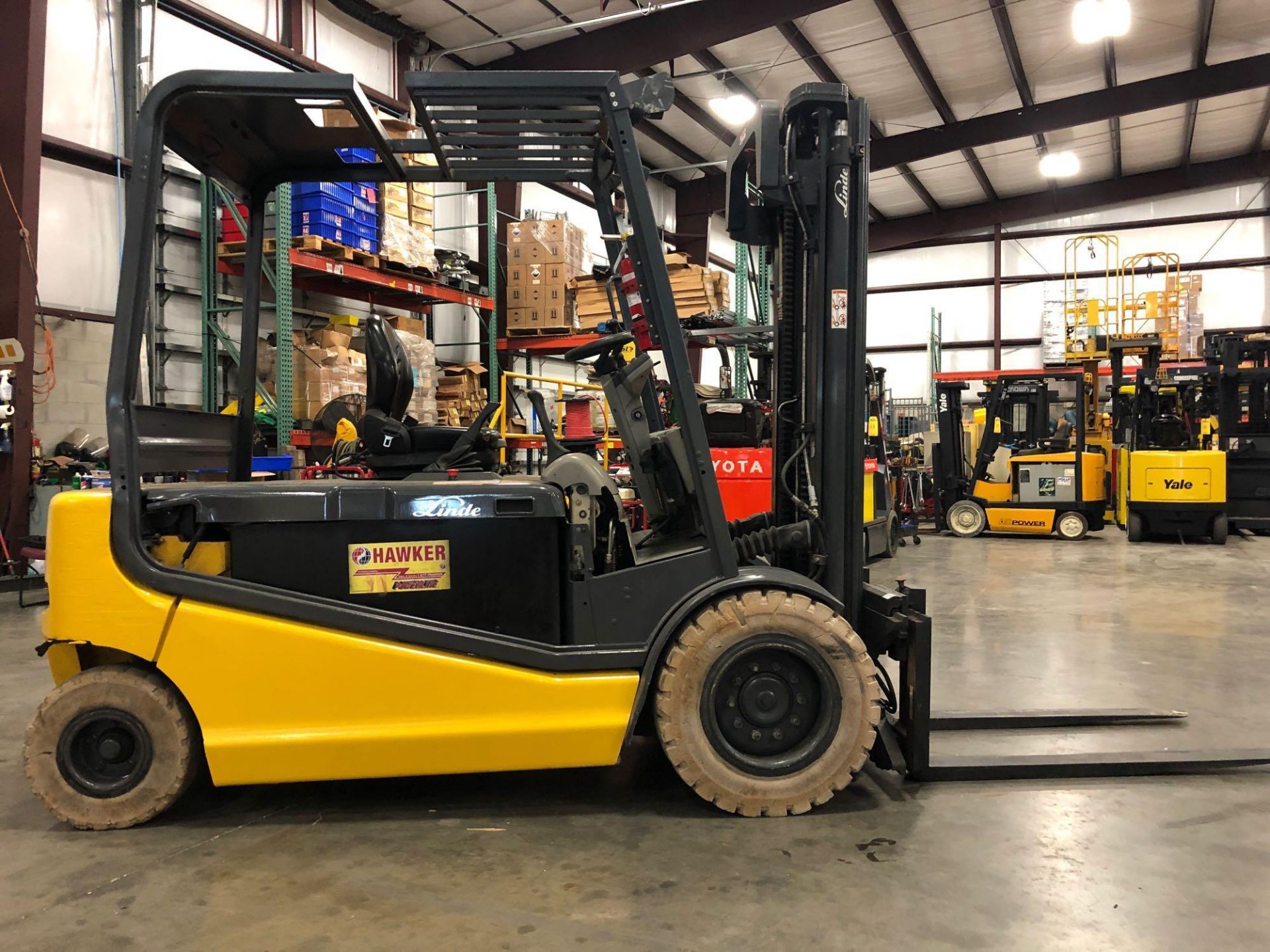 LINDE ELECTRIC FORKLIFT MODEL R60-40 - Image 5 of 8