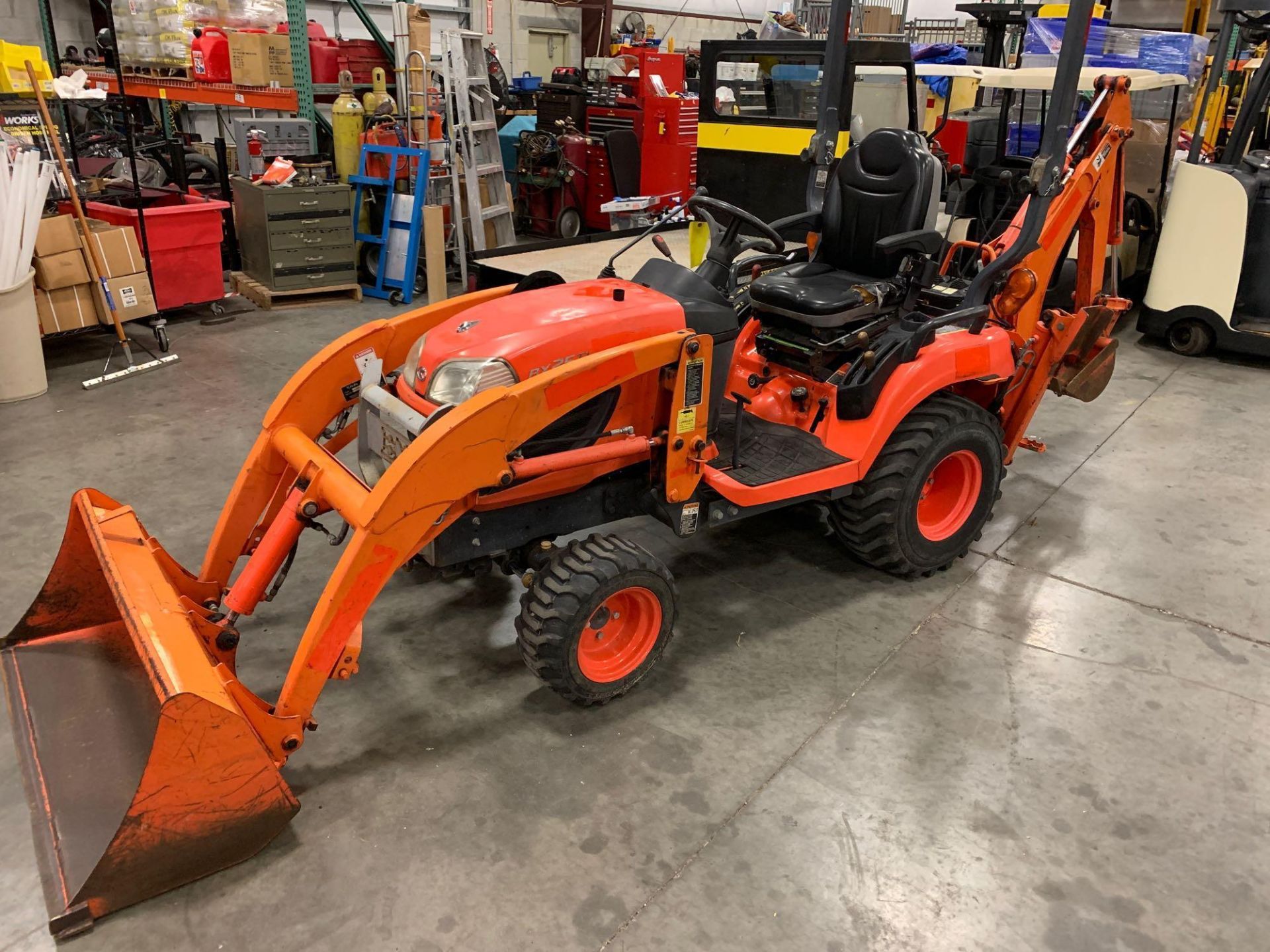 2014 KUBOTA BX25DLB 4X4 TRACTOR WITH BACKHOE AND LOADER, DIESEL, ONLY 102 HOURS