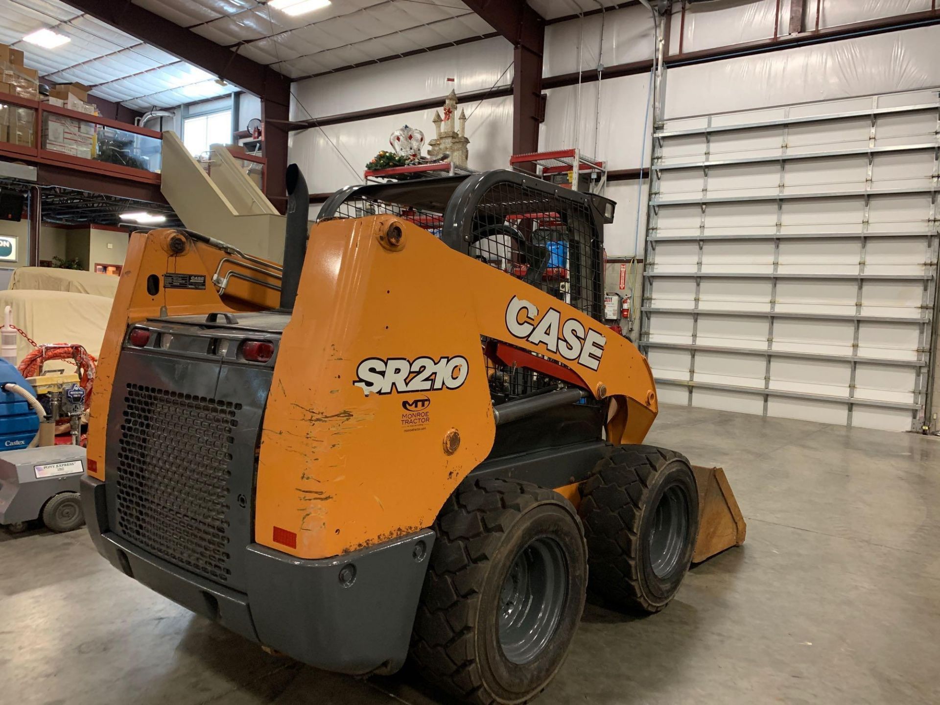 2016 CASE SR210 SKID STEER, DIESEL, BUCKET, AUXILIARY HYDRAULICS, - Image 2 of 5