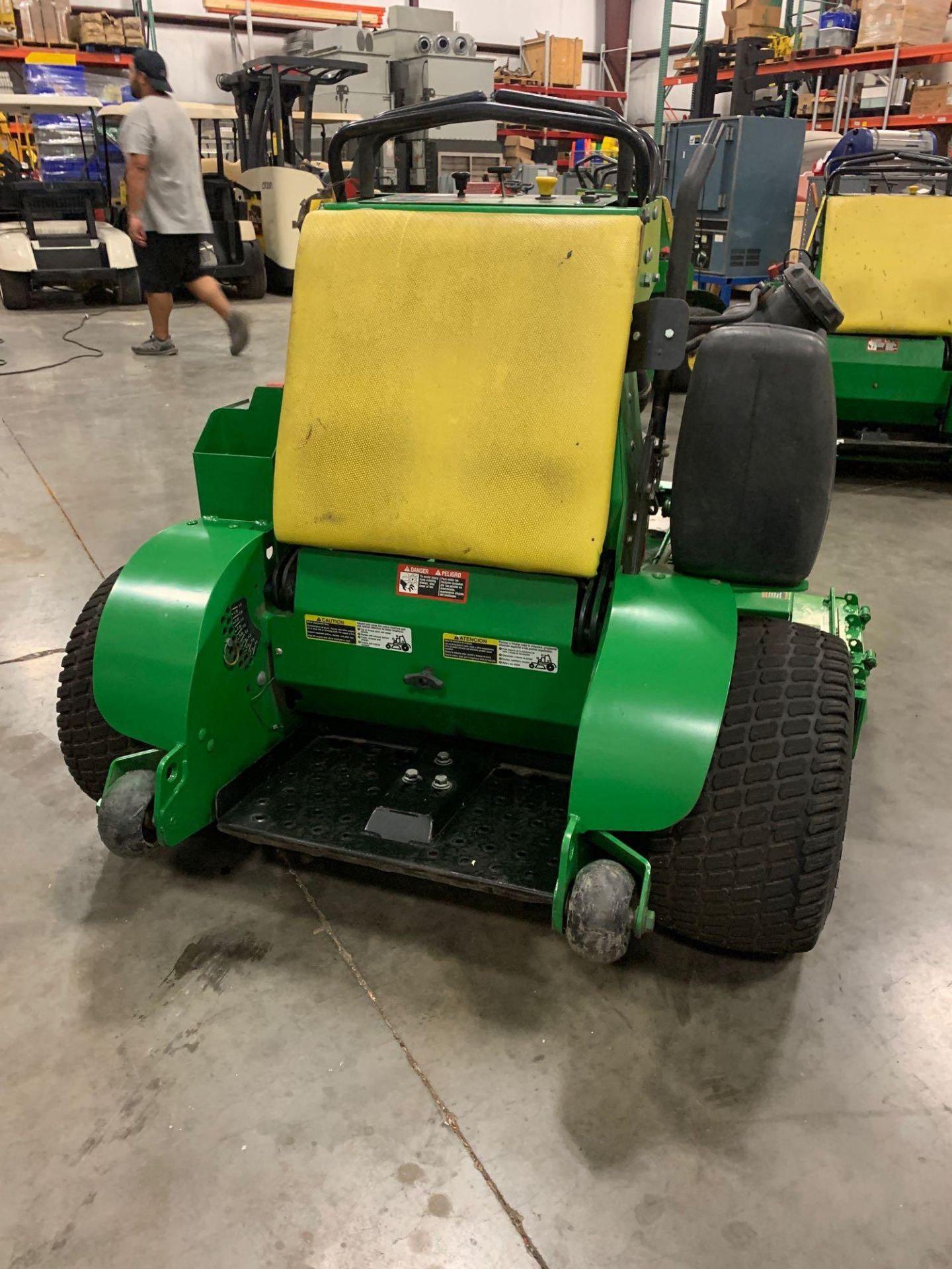 2014 JOHN DEERE 652R QUIK TRAK MOWER, MULCH ON DEMAND - Image 3 of 4