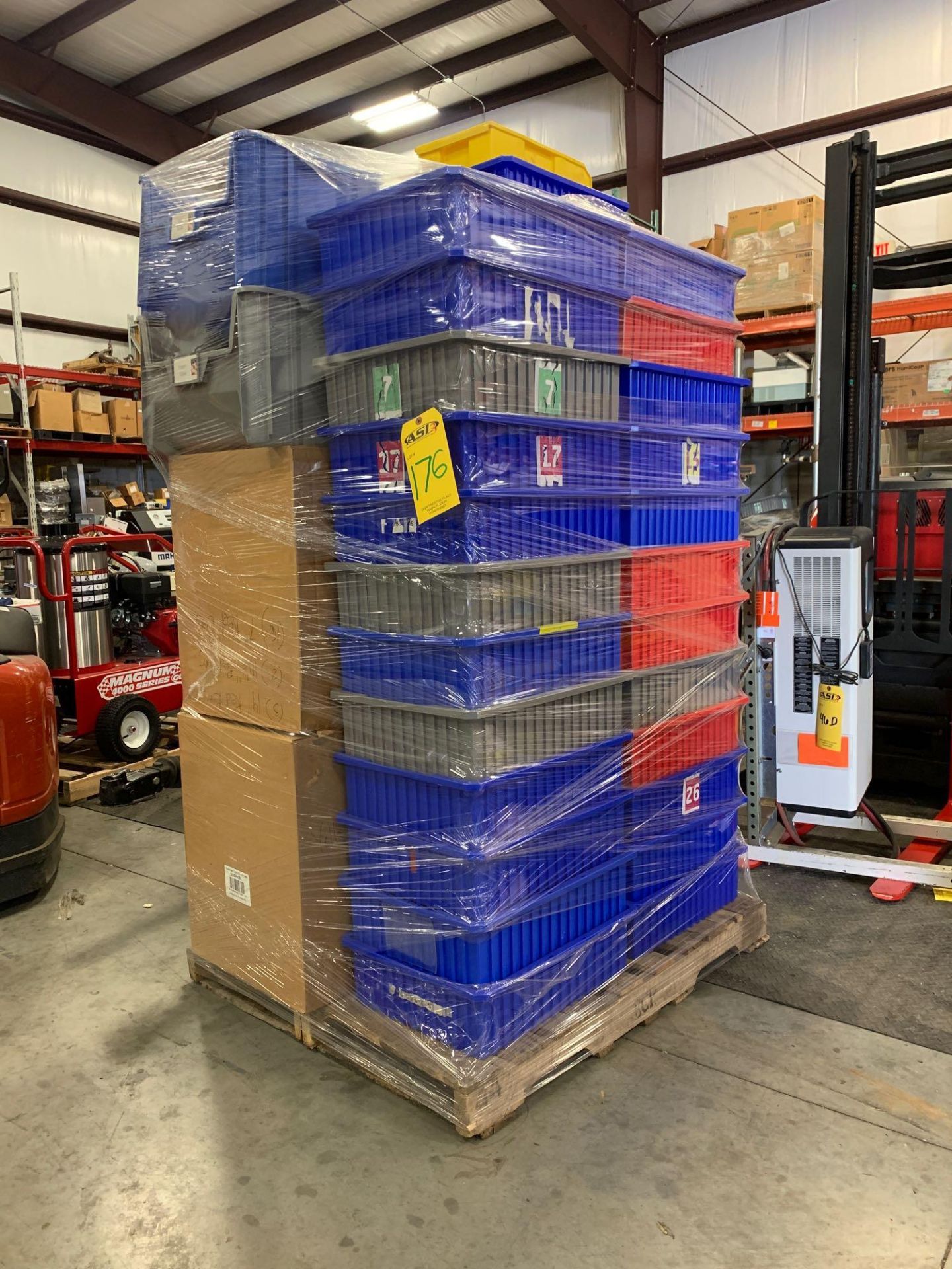 PLASTIC STORAGE BINS, COMPLETE PALLET