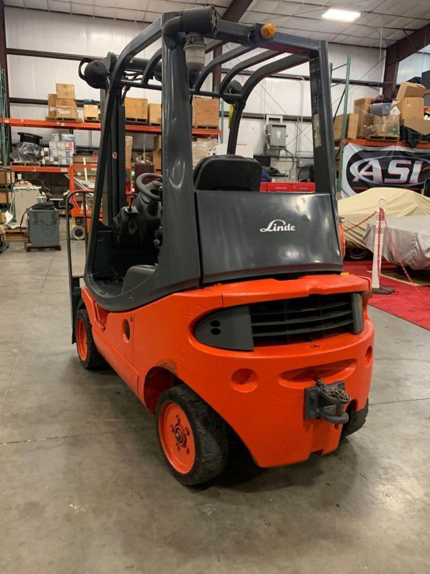 LINDE H20-CD DIESEL FORKLIFT 4000LB 3720HRS - Image 4 of 6