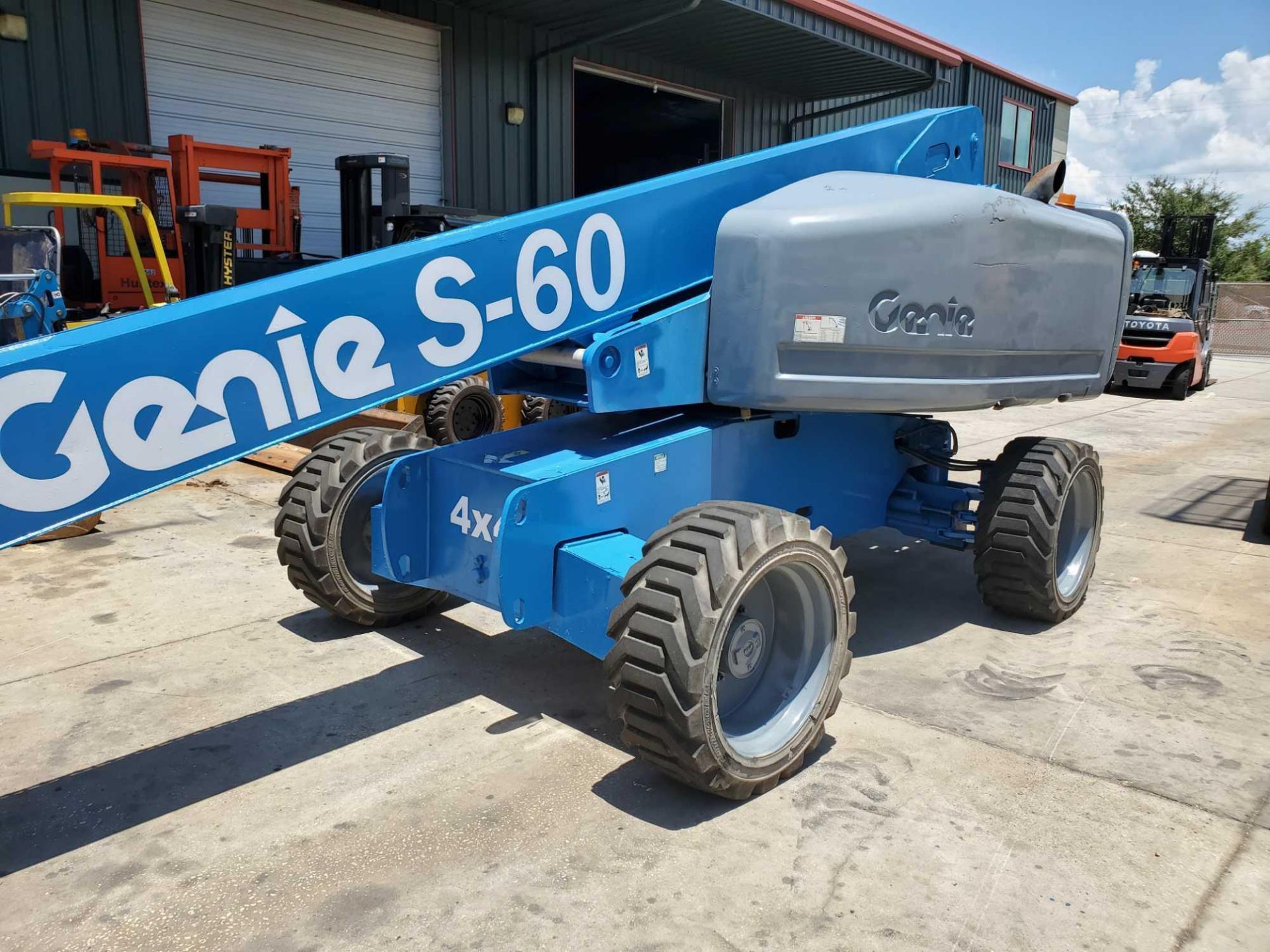 2007 GENIE S-60 60' AERIAL LIFT, FOAM FILLED, 4x4, 2467HRS, - Image 3 of 7