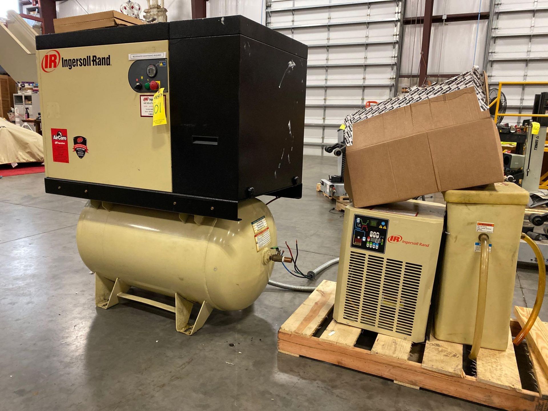 INGERSOLL RAND MDL UNI-15-150-L AIR COMPRESSOR SYSTEM, AIR DRYER, POLYSEP CONDENSATE SEPERATION SYST