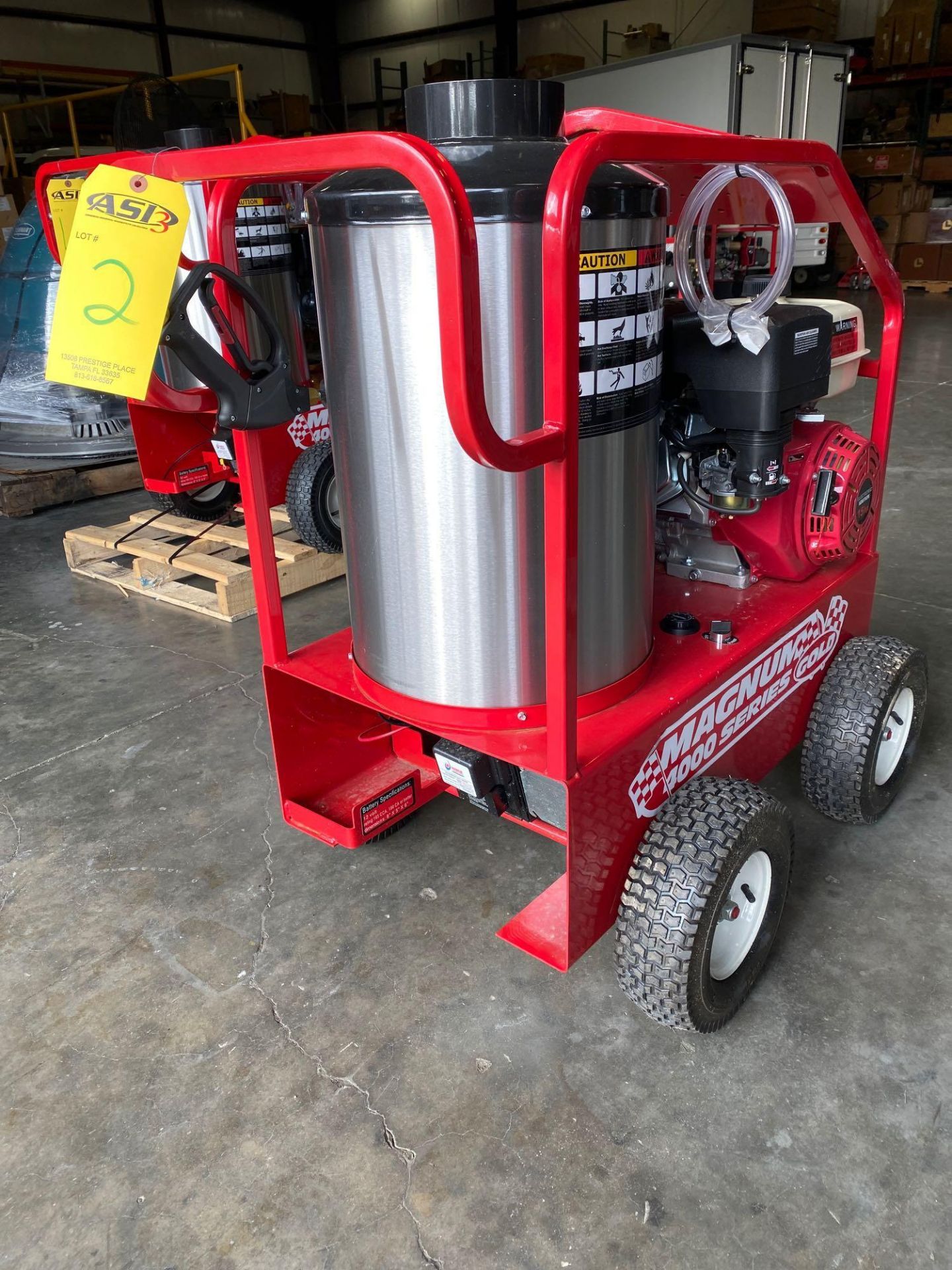 NEW 2019 MAGNUM 4000 PSI HEATED PRESSURE WASHER, ELECTRIC START, GAS POWERED WITH DIESEL BURNER, HOS - Image 4 of 7