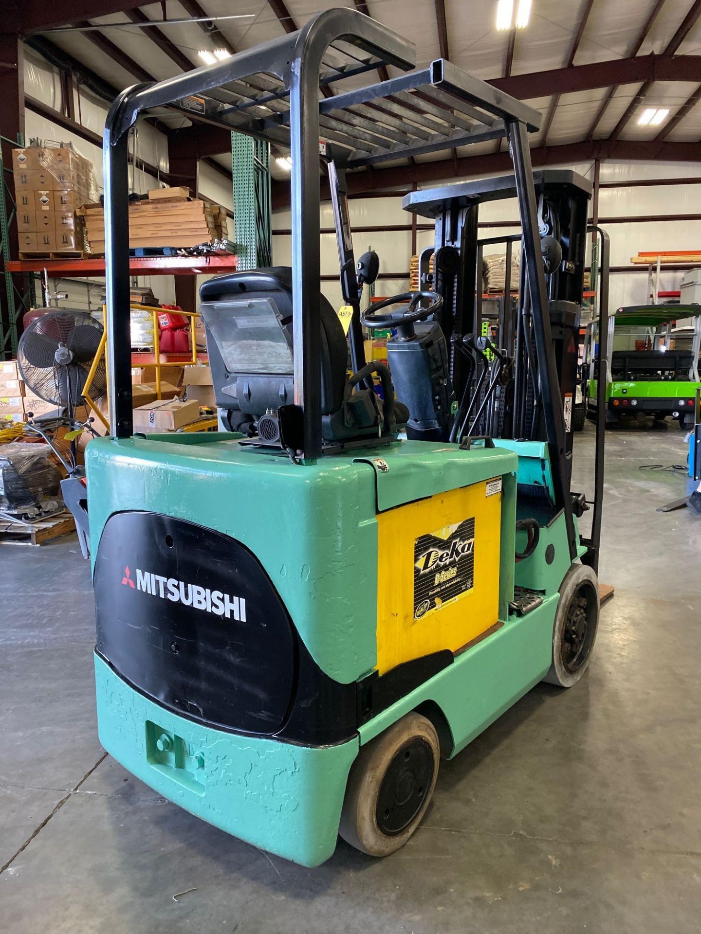 MITSUBISHI FBC20K ELECTRIC FORKLIFT, TILT, SIDSHIFT, NON MARKING TIRES, RUNS AND OPERATES - Image 2 of 10