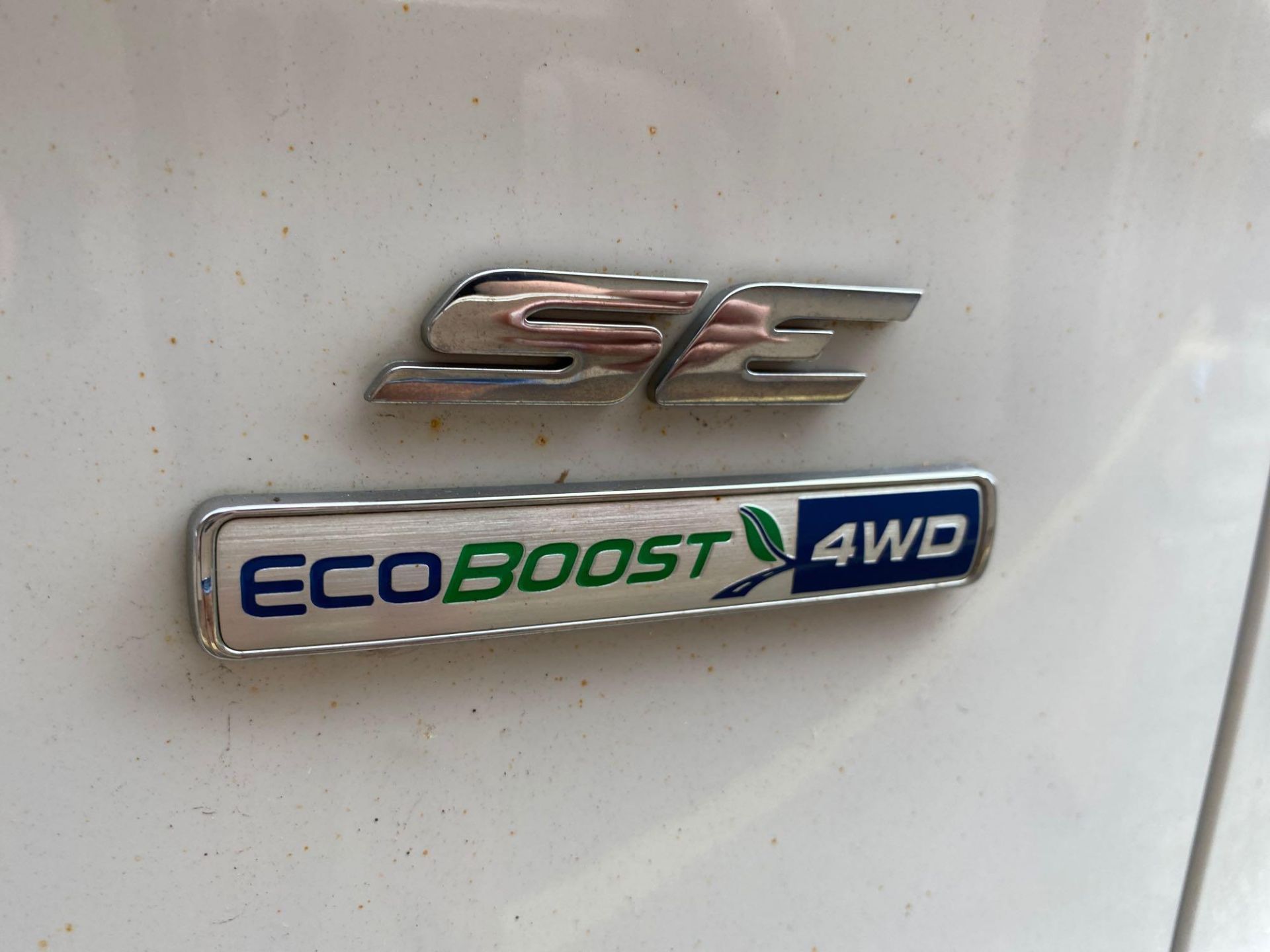 2015 FORD ESCAPE SUV, 4WD, ECO BOOST, RUNS AND DRIVES - Image 5 of 8