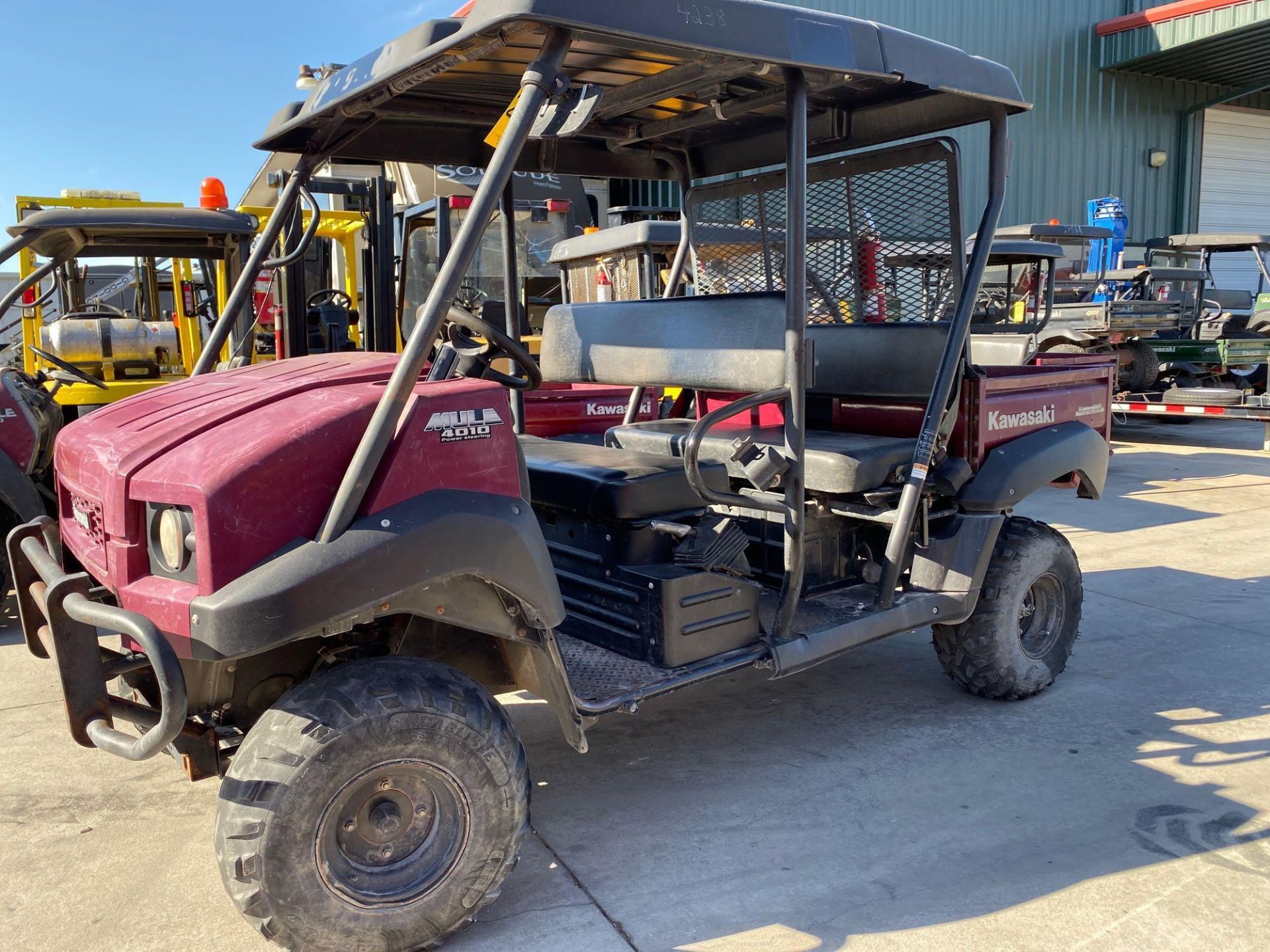 2015 KAWASAKI MULE 410 4-SEATER UTV , 4x4, RUNS AND DRIVES