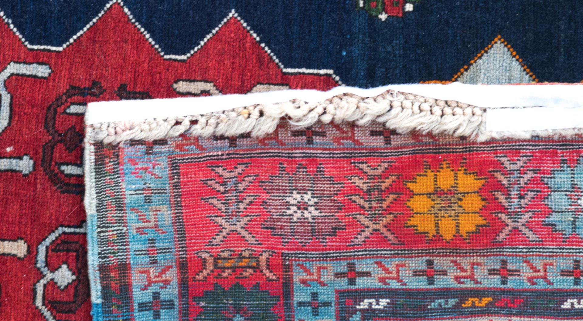 A woollen carpet, Kazachstan, 123 x 212 cm - Bild 3 aus 3
