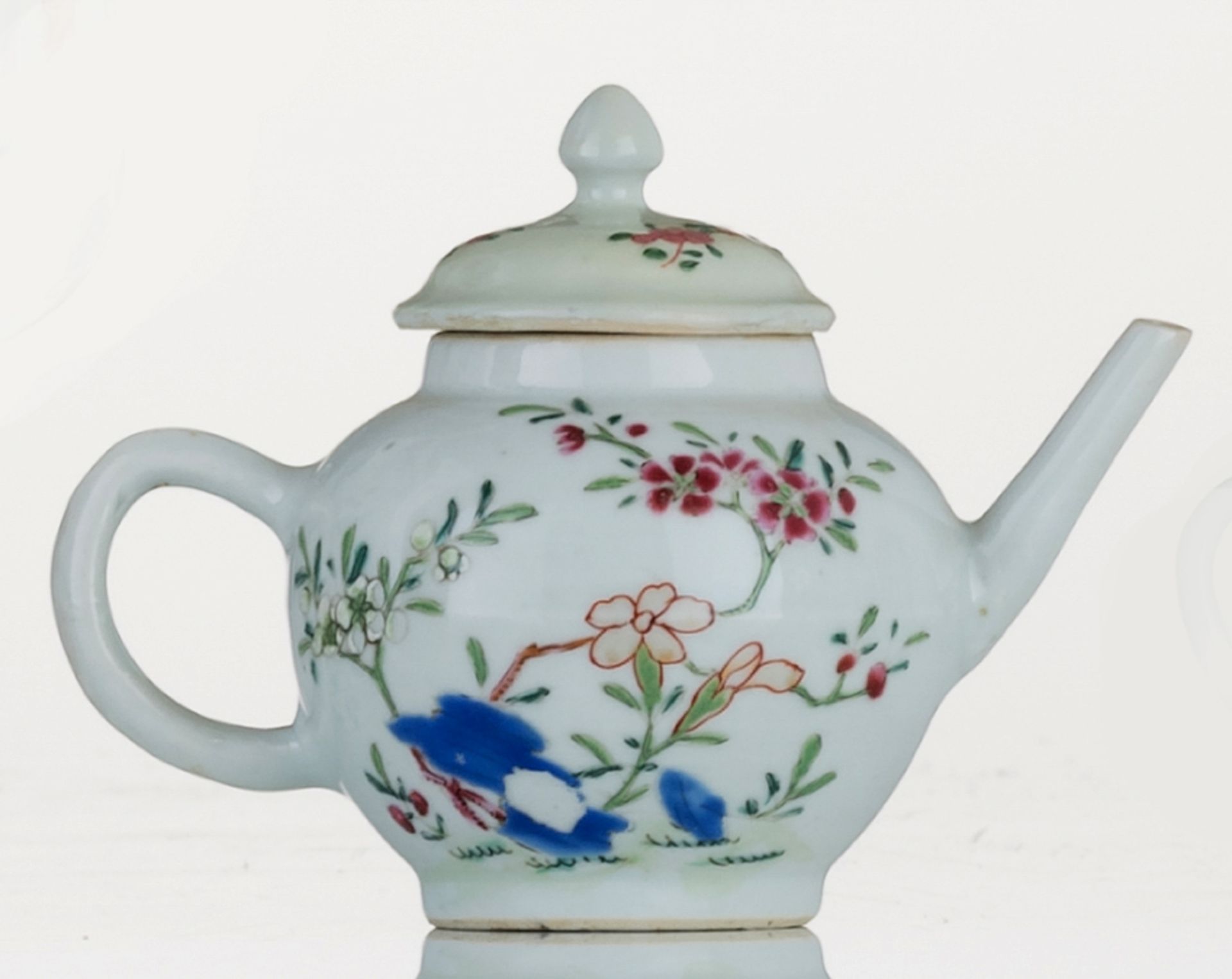 A lot of Chinese porcelain tableware, later 18thC and 19thC, H 3,2 - 11 cm - Bild 6 aus 11