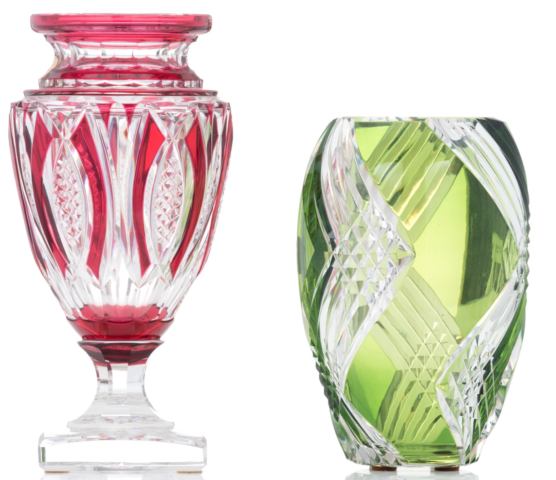 Two Val-Saint-Lambert overlay crystal vases, H 24 - 31 cm - Image 2 of 8