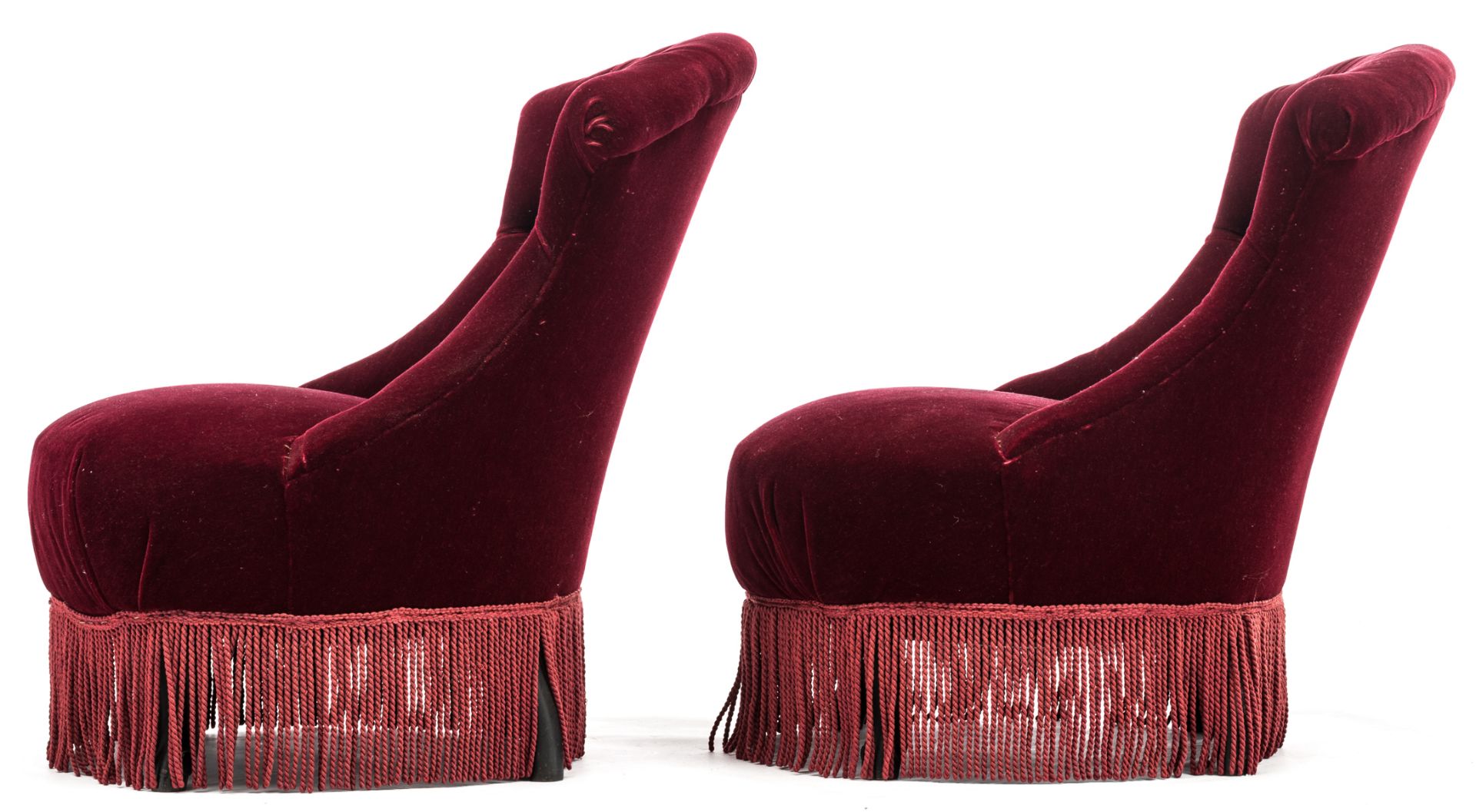 A pair of Napoleon III red velvet 'crapauds', H 75,5 - W 70 -D 77 cm - Image 2 of 6