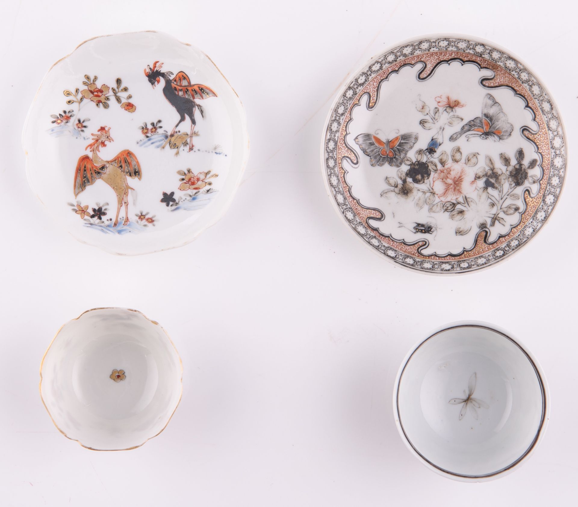 Two fine Chinese polychrome and gilt cups and saucers, decorated with flowers, insects, birds and a - Bild 2 aus 3