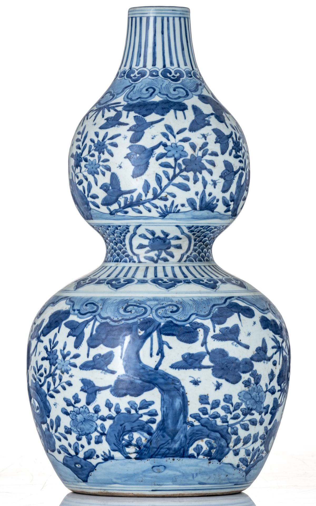 A Chinese blue and white double gourd vase, decorated with birds, wandering between the three friend - Bild 2 aus 6