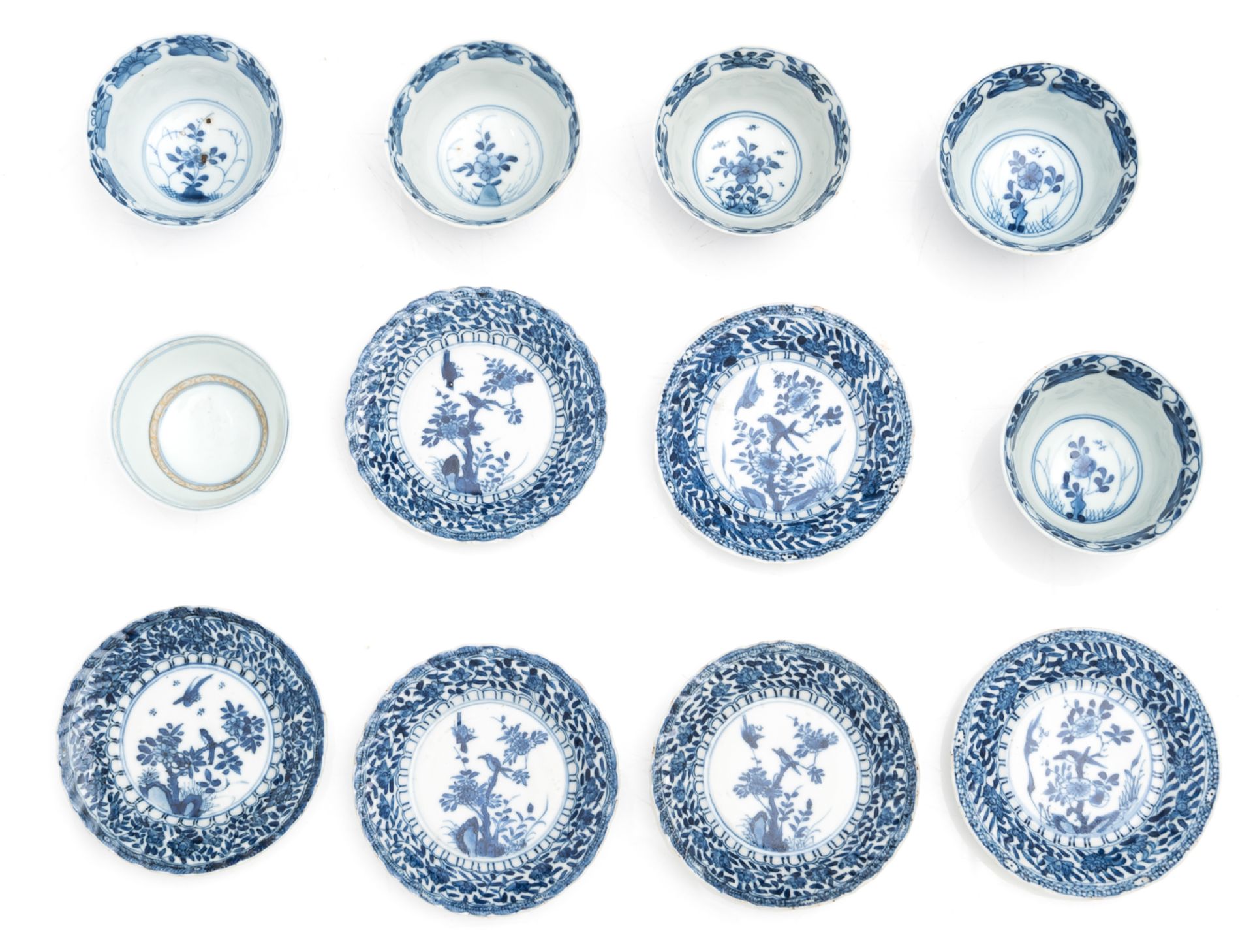 A lot of various Chinese blue and white table ware, 18th - 19thC, H 4 - 20,5 - ø 11 - 12,5 cm - Bild 25 aus 28