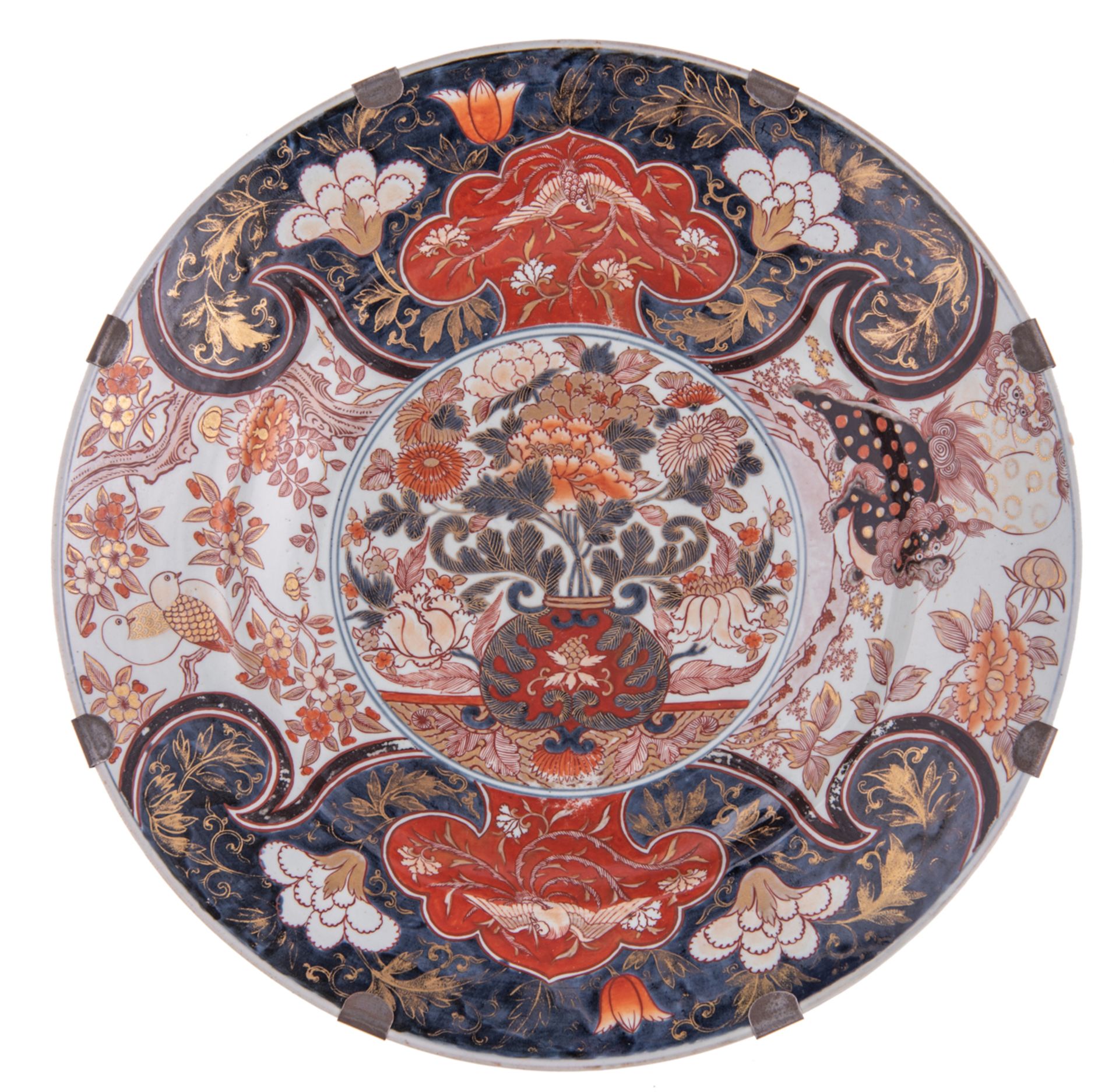 A large Imari Edo period plate, central decorated with a flower basket, the rim with birds and Shi-S
