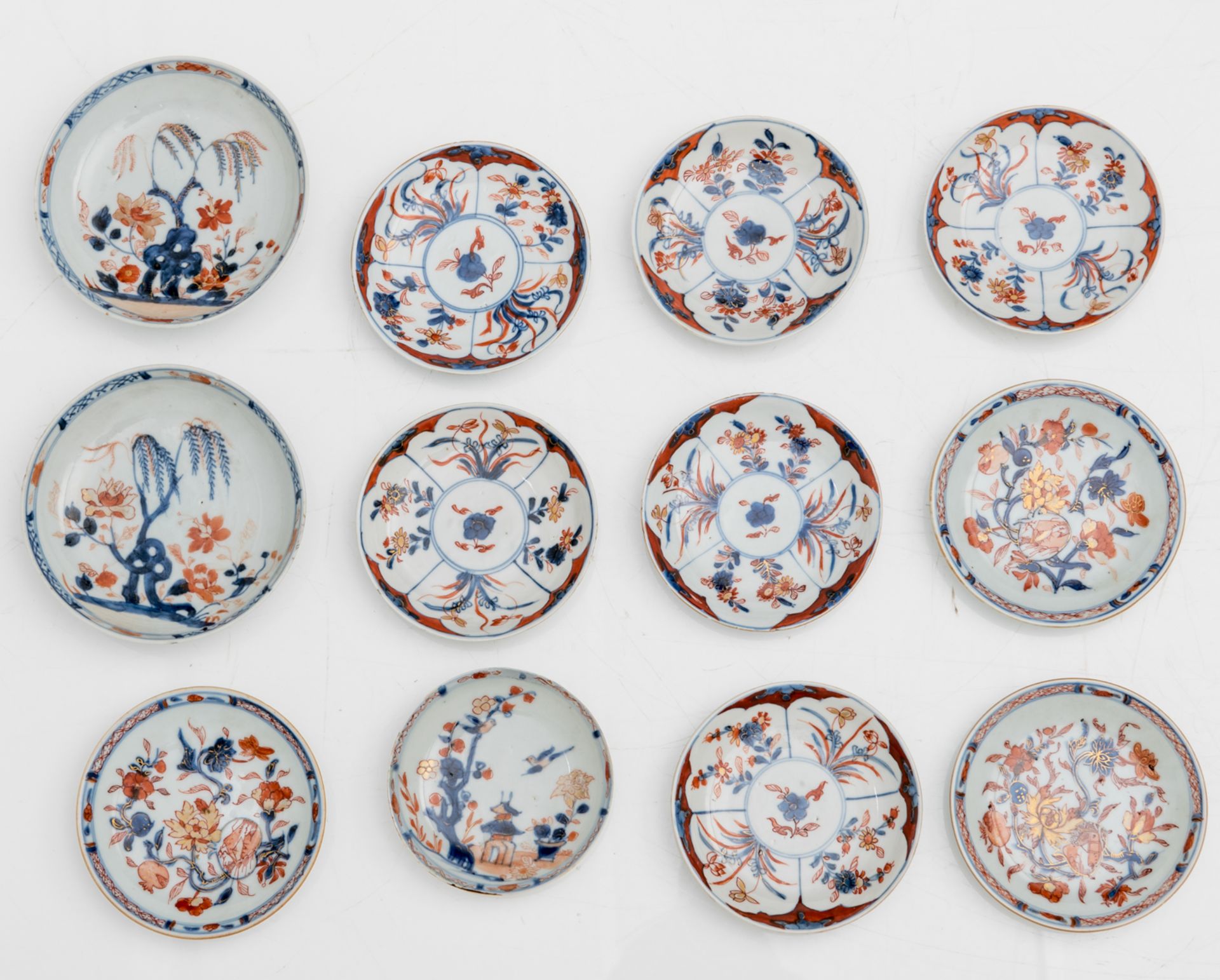 A lot of four sets of Chinese Imari porcelain cups and saucers, 18thC, H 3,5 - 7,9 - ø 11 - 13,8 cm - Bild 26 aus 33