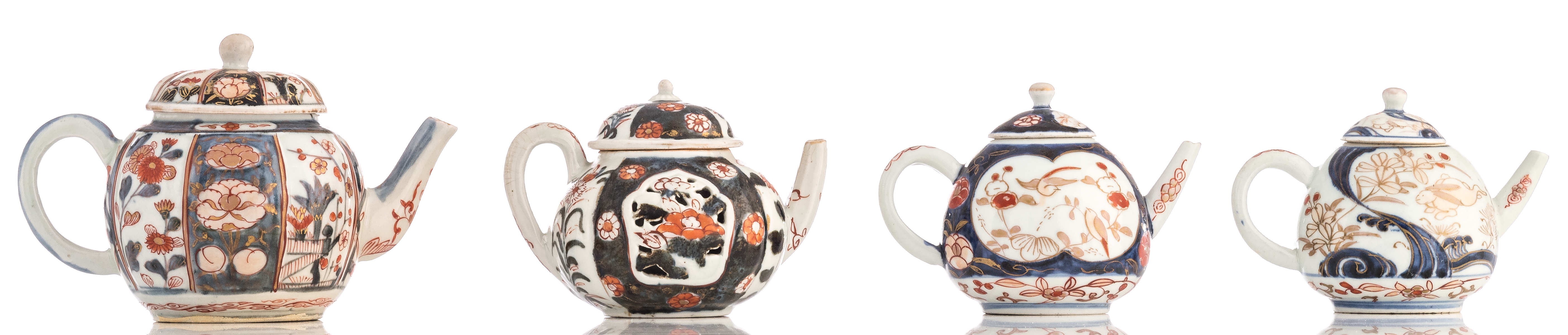 A lot of various Japanese Arita Imari porcelain tea pots, 18thC, H 7,8 - 12 cm - Image 5 of 12