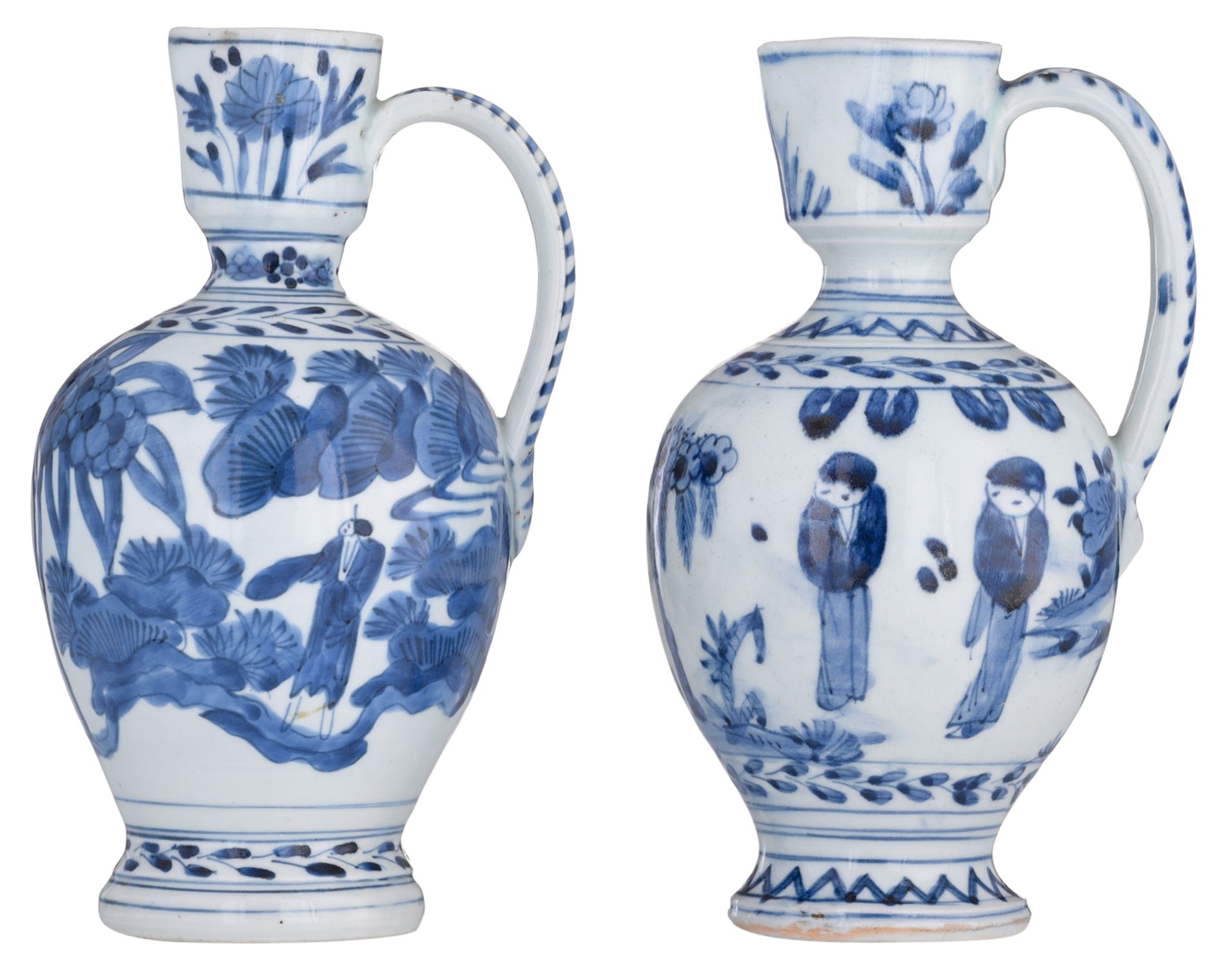 Two Japanese blue and white Arita jugs, Edo and period, H 22,5 cm